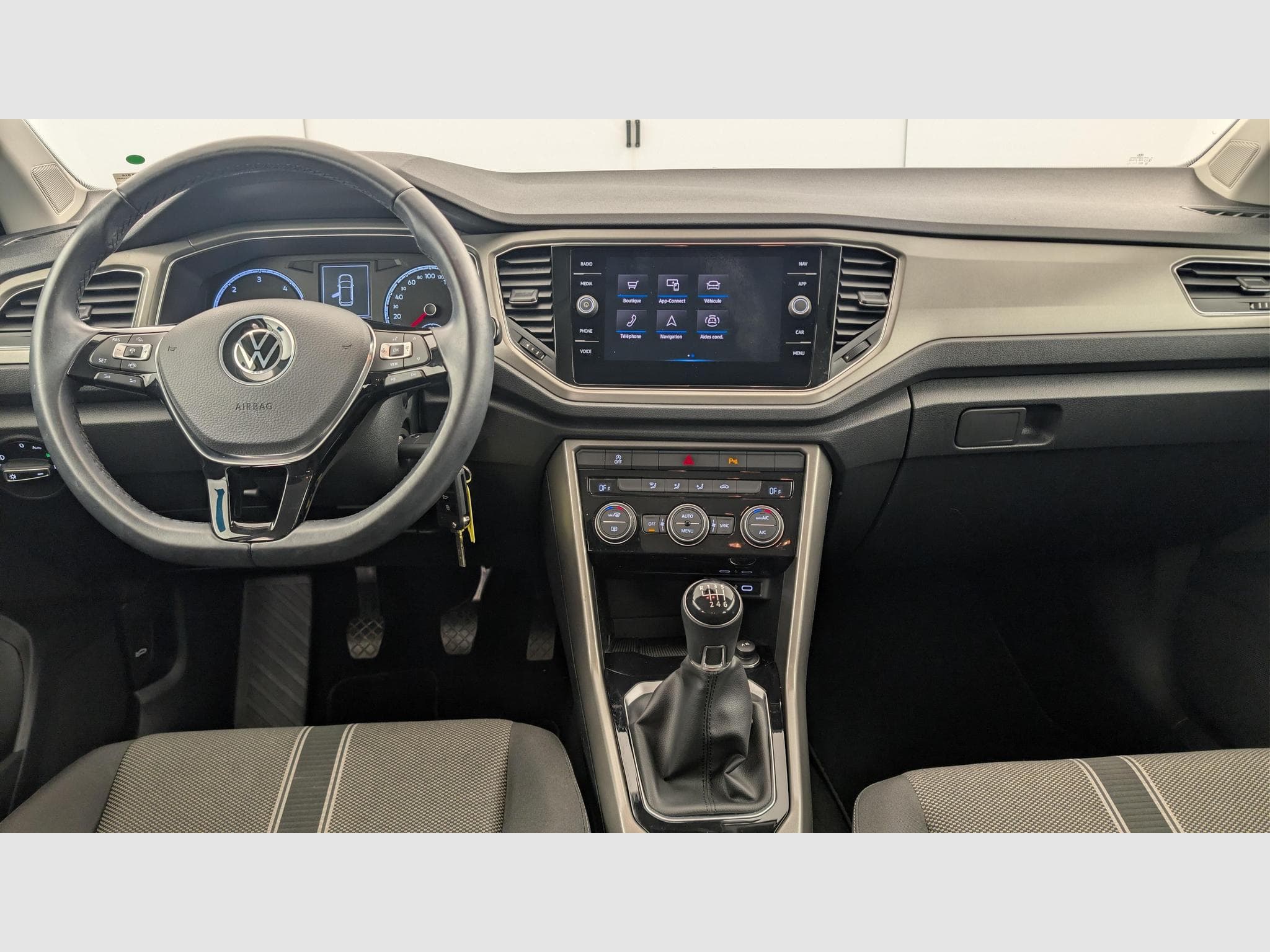 VW T-Roc 2.0 TDI 115 START/STOP BVM6 LOUNGE BUSINESS (2021) - Photo 13