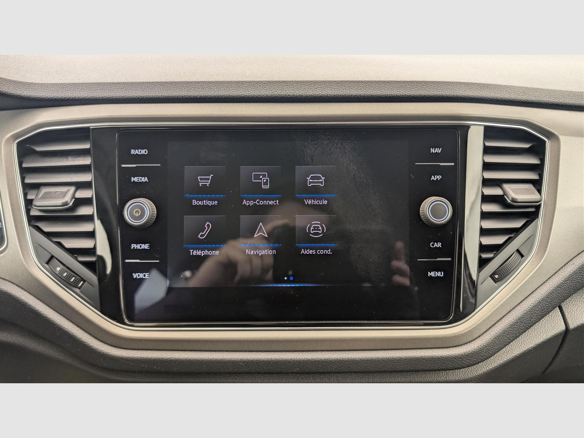 VW T-Roc 2.0 TDI 115 START/STOP BVM6 LOUNGE BUSINESS (2021) - Photo 17