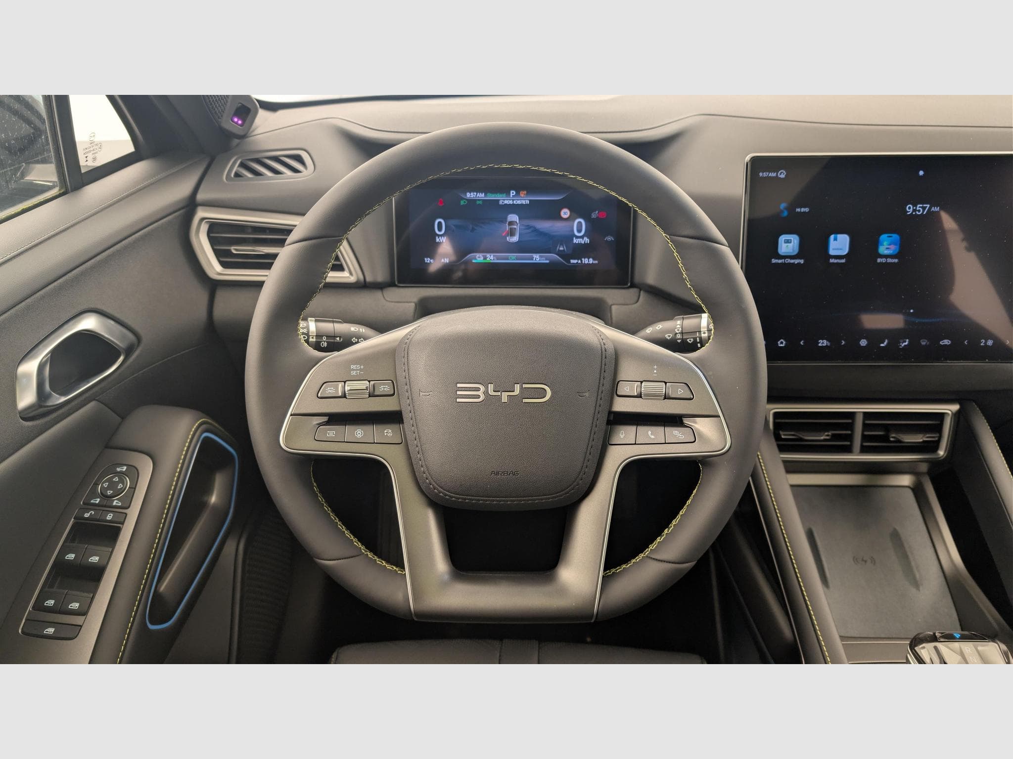 Byd ATTO 2 45.1 kWh 177 ch Boost (2025) - Photo 14