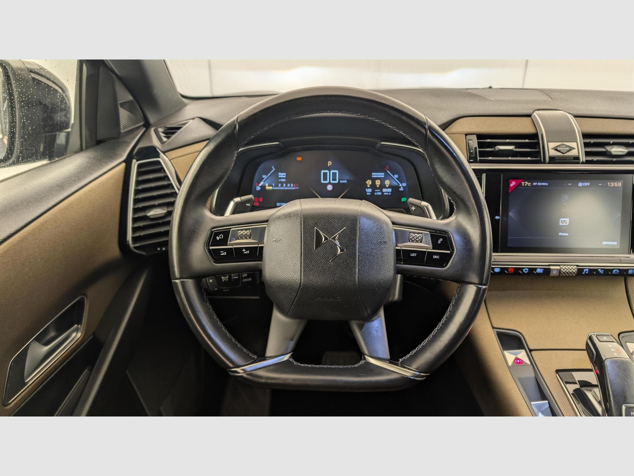 DS Automobiles DS7 PURETECH 130 EAT8 CHIC (2020) - Photo 14