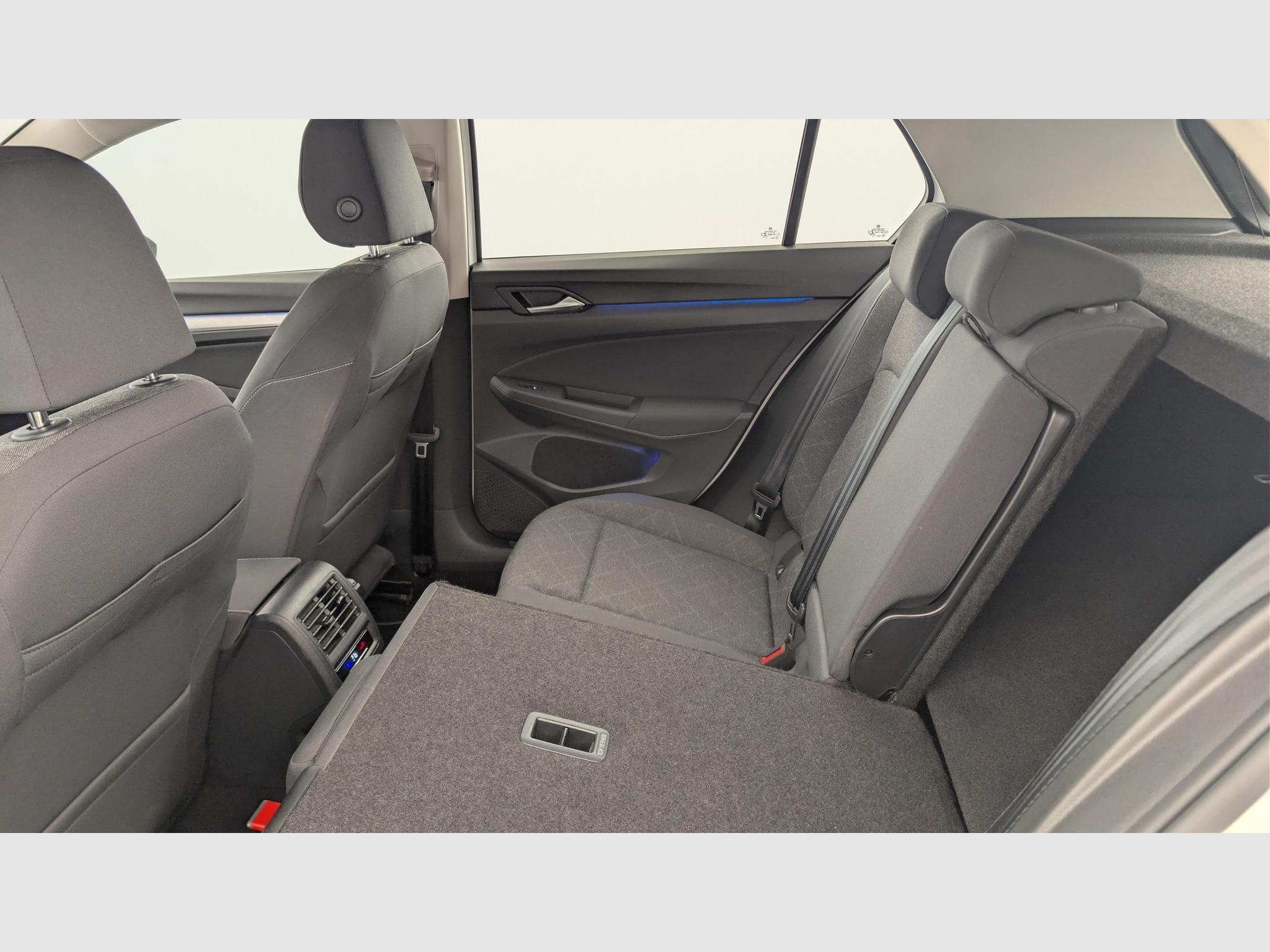 VW GOLF 8 2.0 TDI SCR 116 BVM6 LIFE BUSINESS (2022) - Photo 12