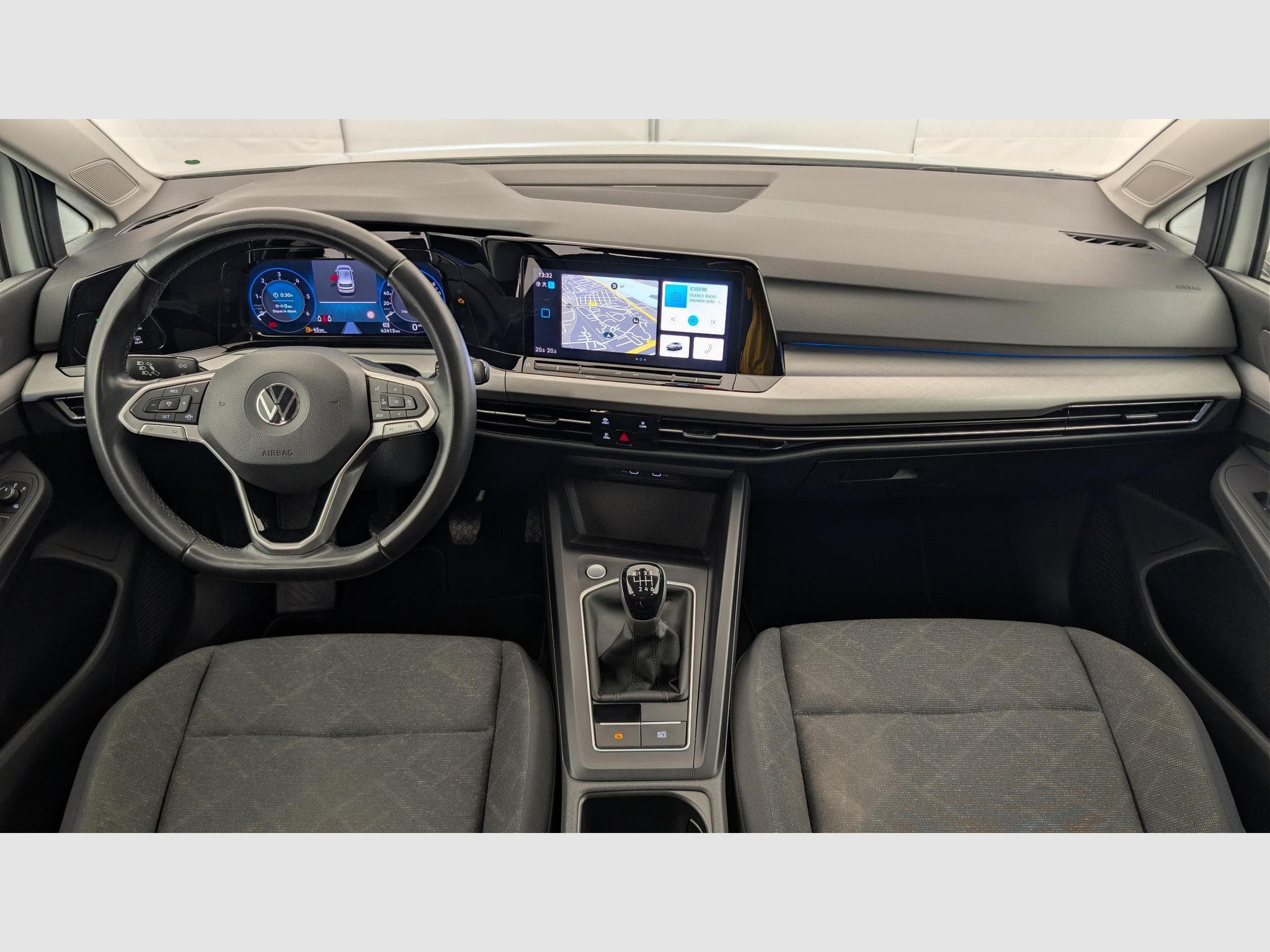 VW GOLF 8 2.0 TDI SCR 116 BVM6 LIFE BUSINESS (2022) - Photo 13