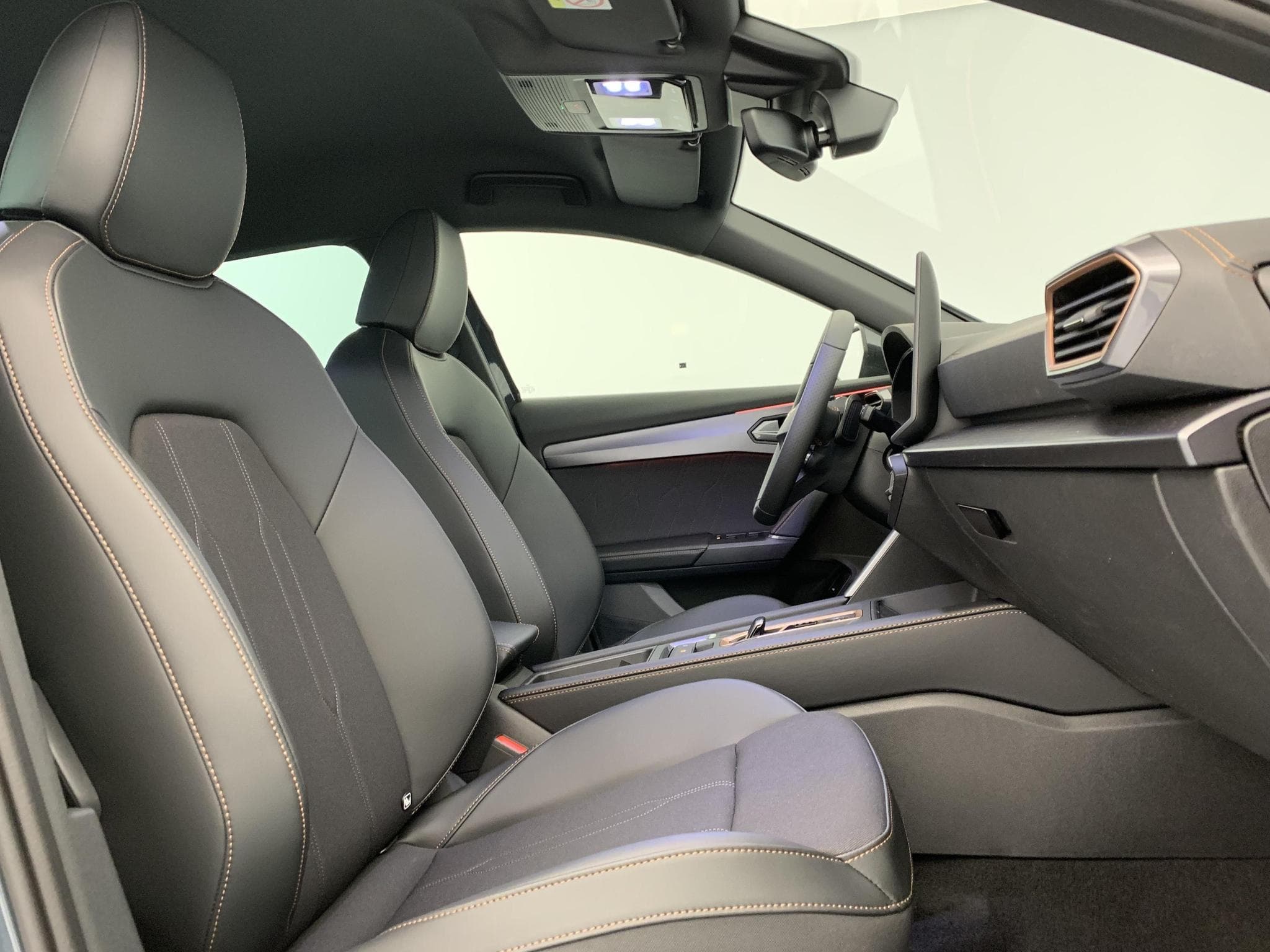 Cupra Formentor 1.5 eTSI Hybrid 150 ch DSG7 V (2026) - Photo 9