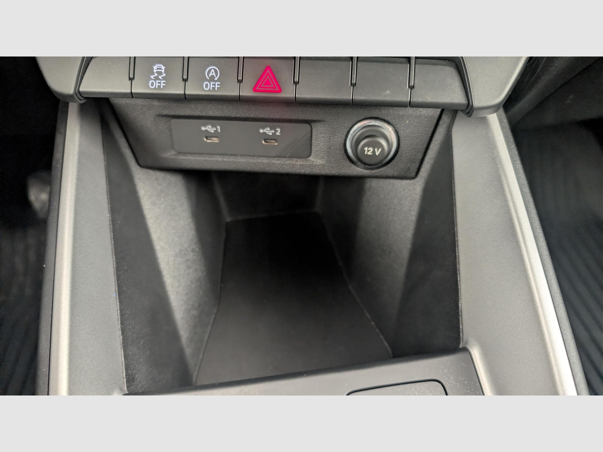 Audi A1 25 TFSI 95 ch BVM5 Advanced (2023) - Photo 19