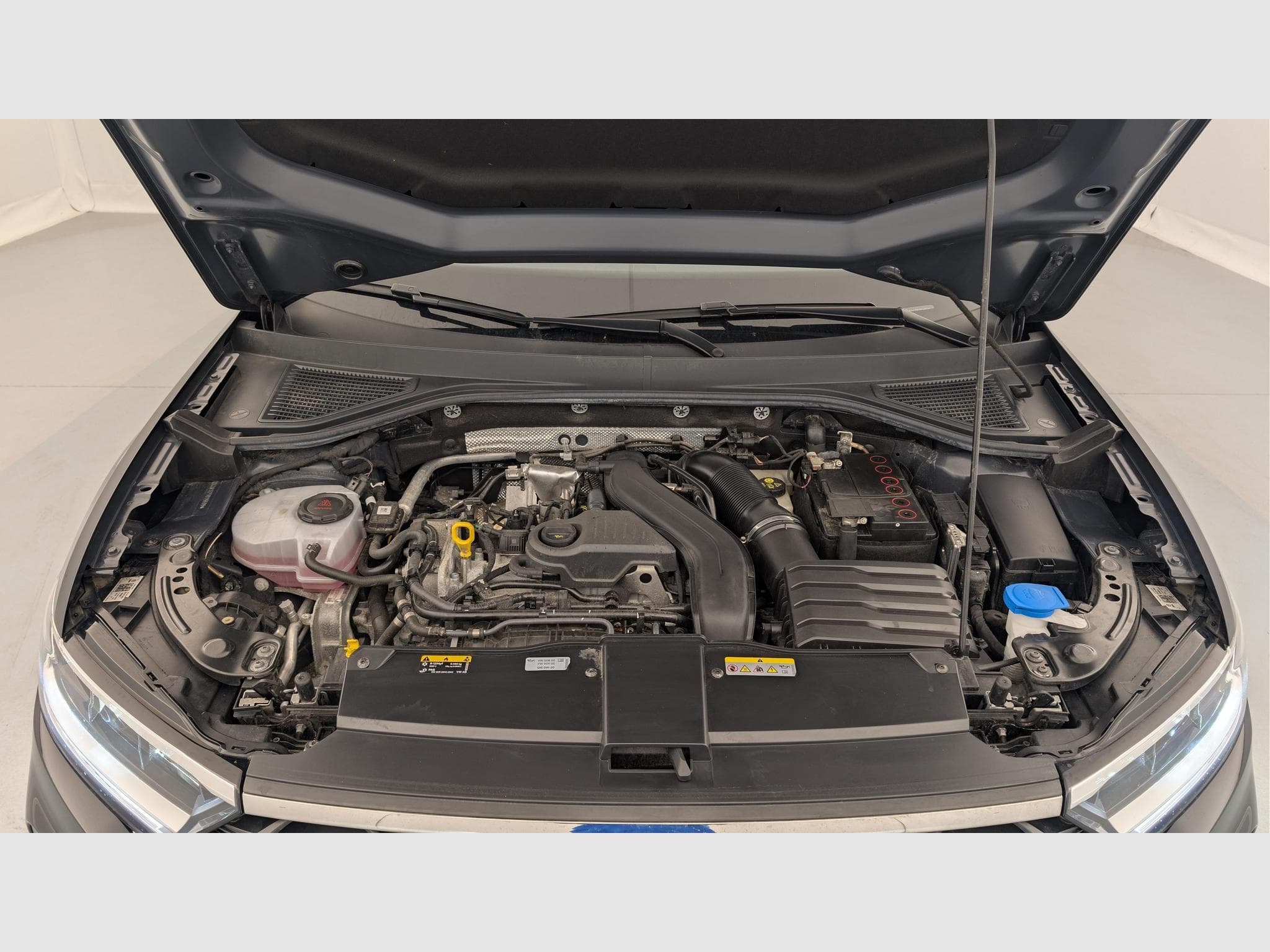 VW T-Roc 1.5 TSI EVO 150 Start/Stop DSG7 Life (2023) - Photo 20