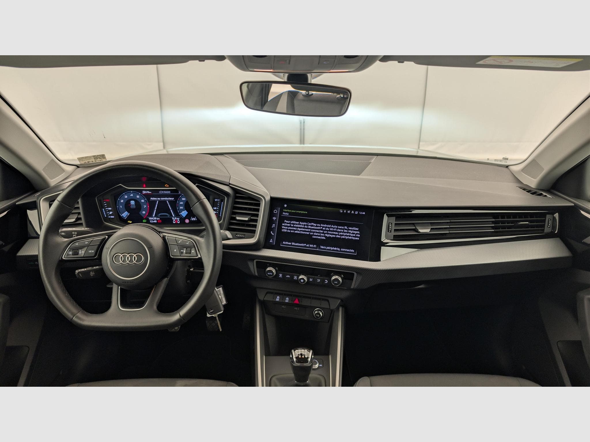Audi A1 30 TFSI 116 ch BVM6 Design (2025) - Photo 13