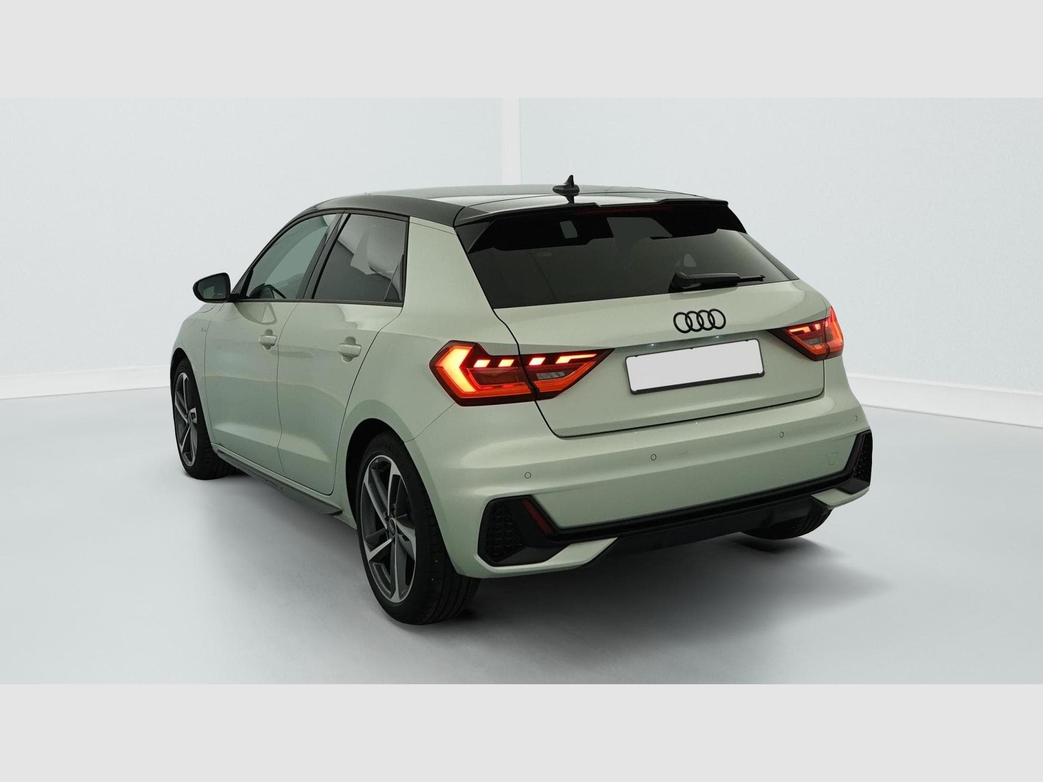 Audi A1 30 TFSI 116 ch BVM6 Design (2025) - Photo 5