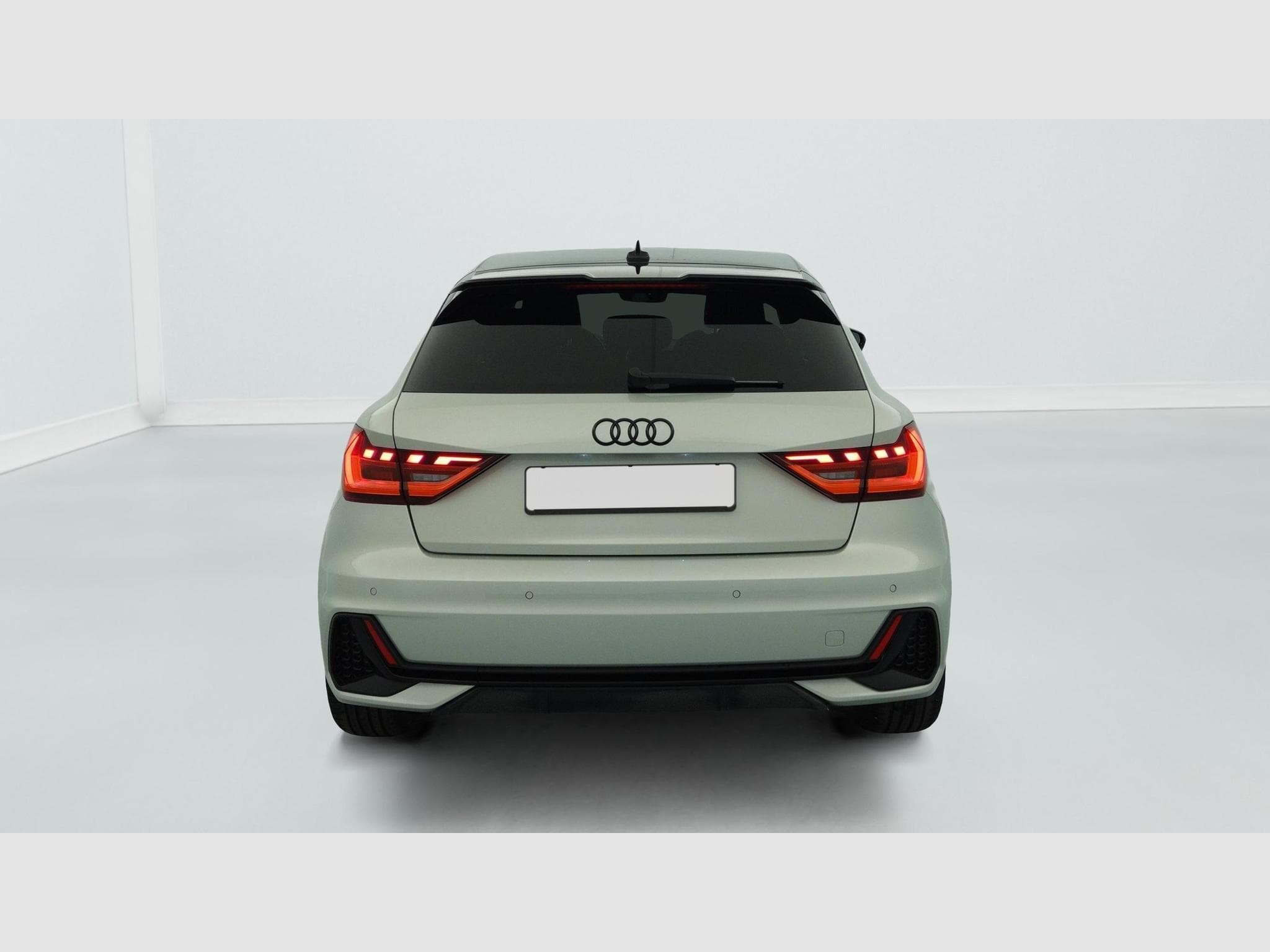 Audi A1 30 TFSI 116 ch BVM6 Design (2025) - Photo 6