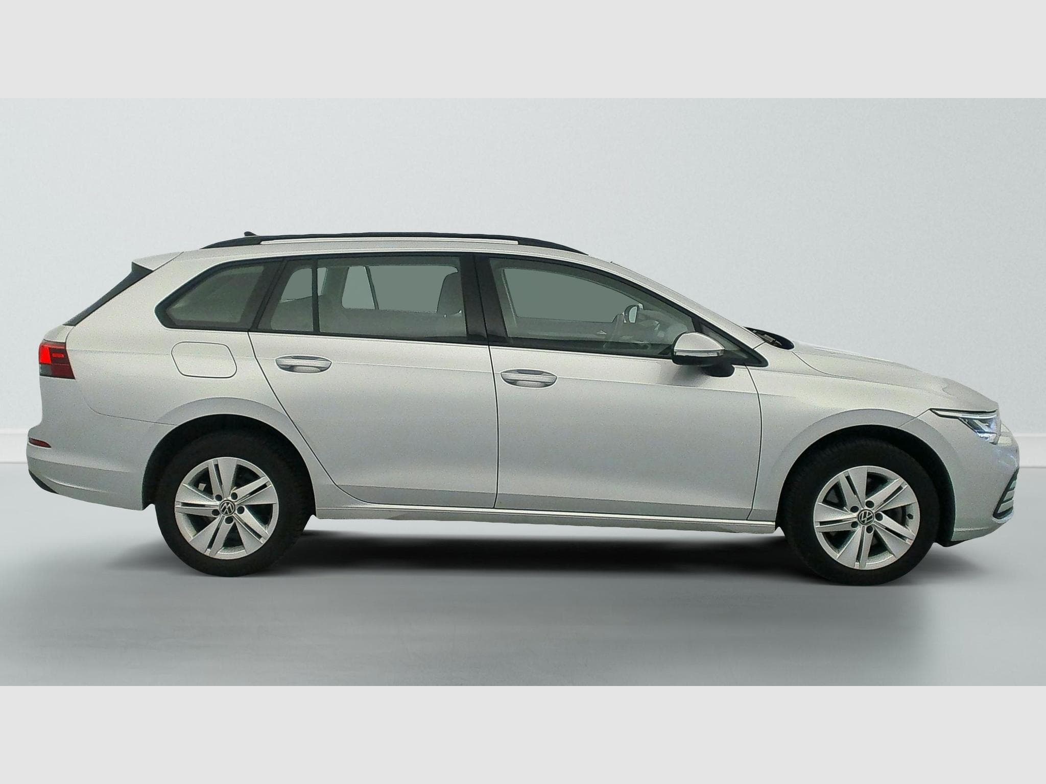 VW GOLF 8 SW 2.0 TDI SCR 115 BVM6 LIFE (2023) - Photo 8