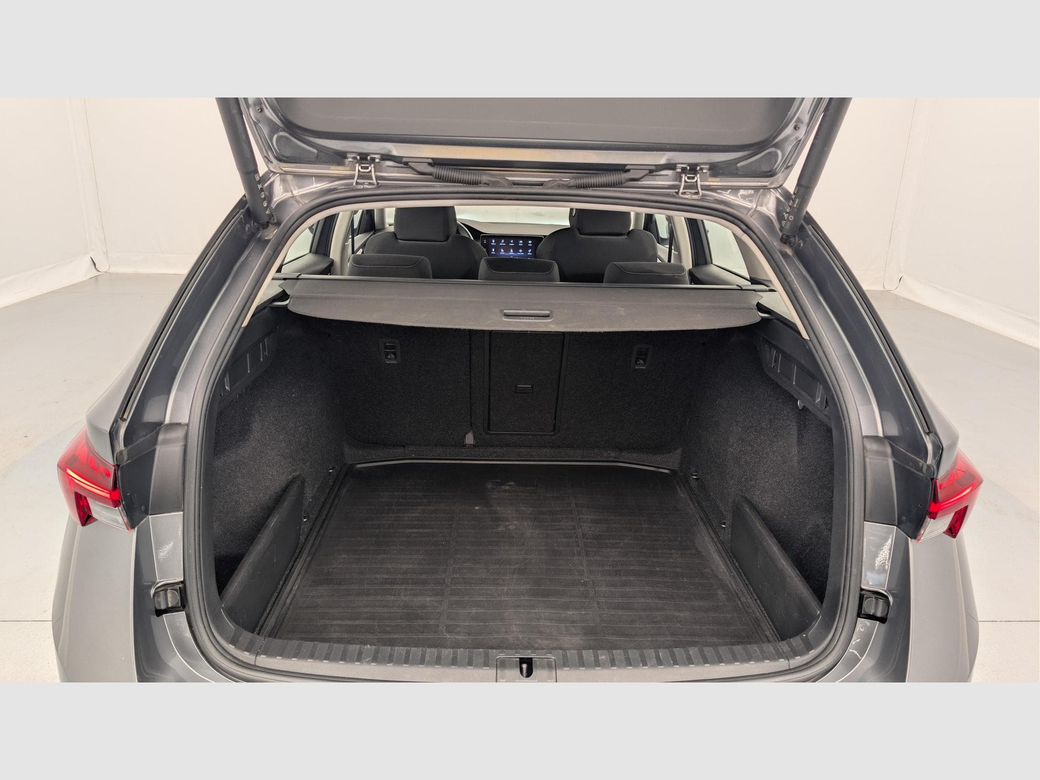 Skoda Octavia 2.0 TDI 150 CH DSG7 BUSINESS (2023) - Photo 11