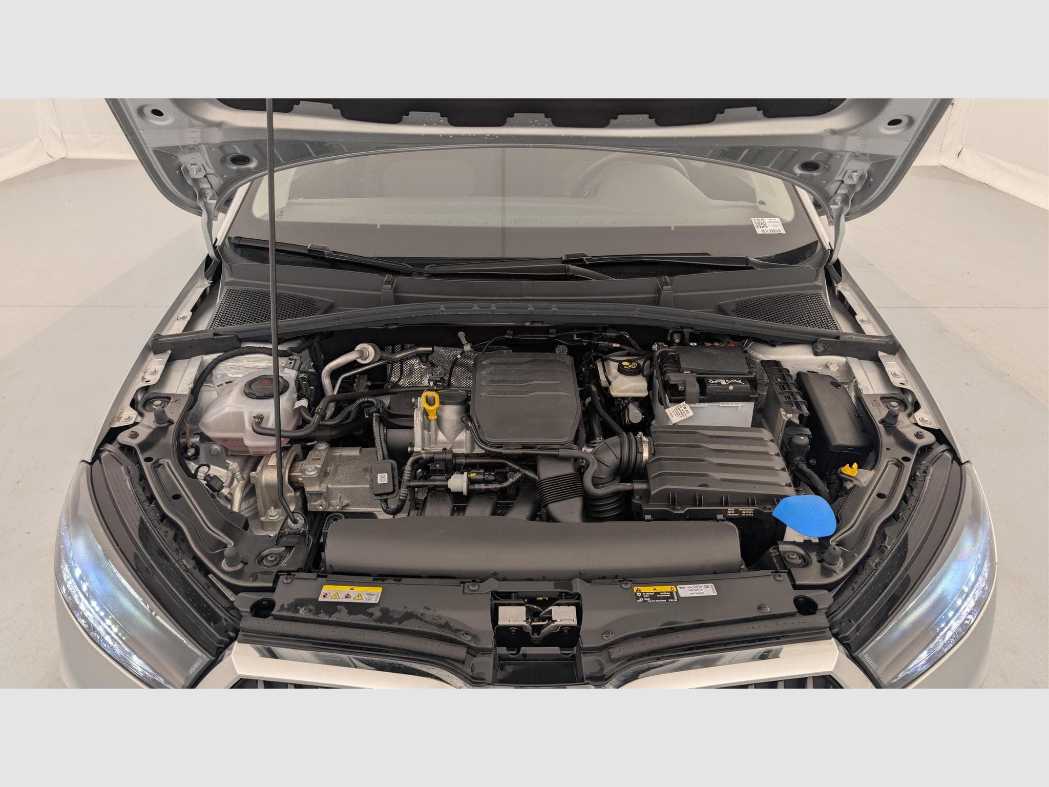 Skoda Fabia 1.0 MPI 80 CH BVM5 AMBITION (2023) - Photo 18