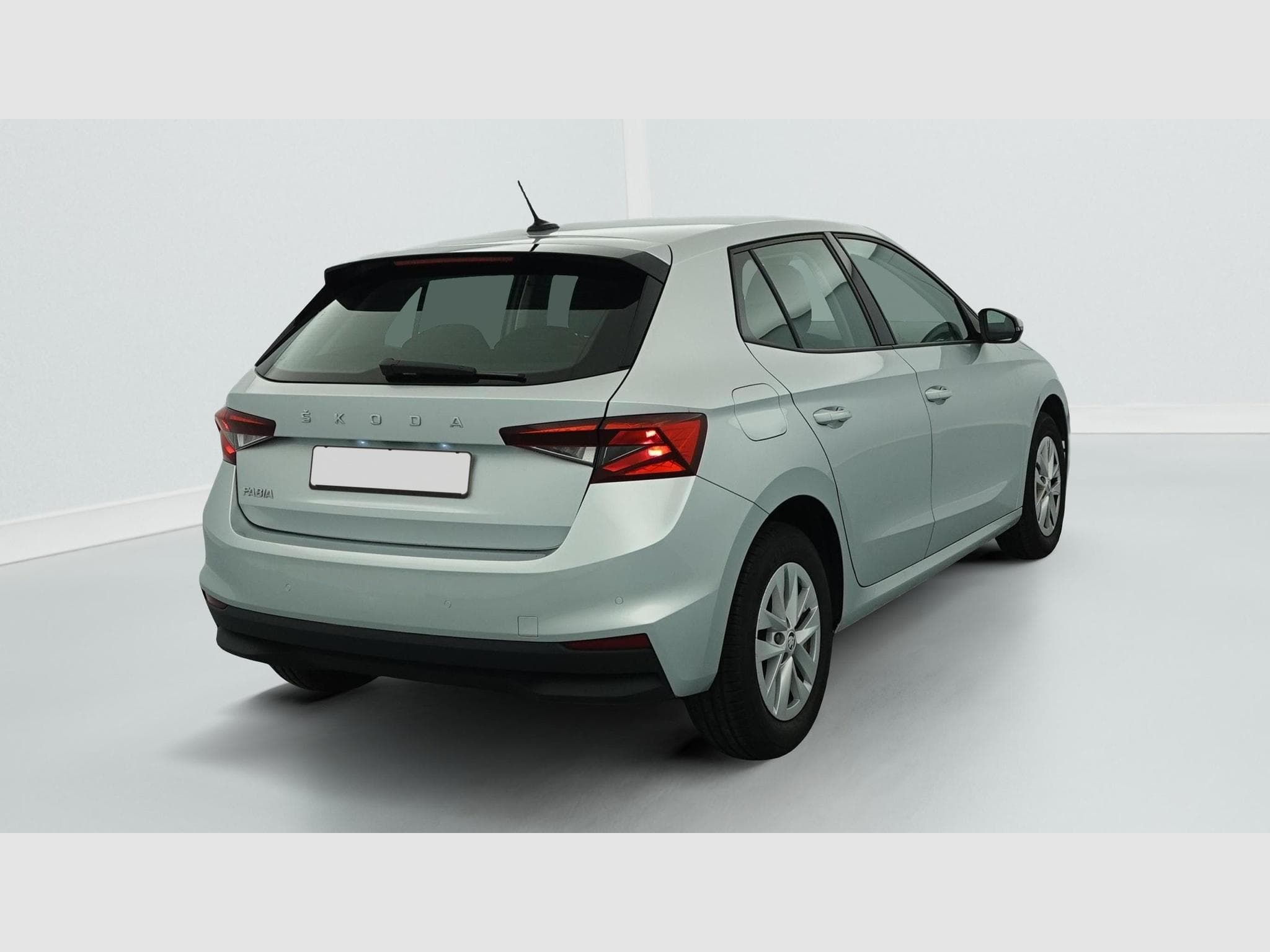Skoda Fabia 1.0 MPI 80 CH BVM5 AMBITION (2023) - Photo 7
