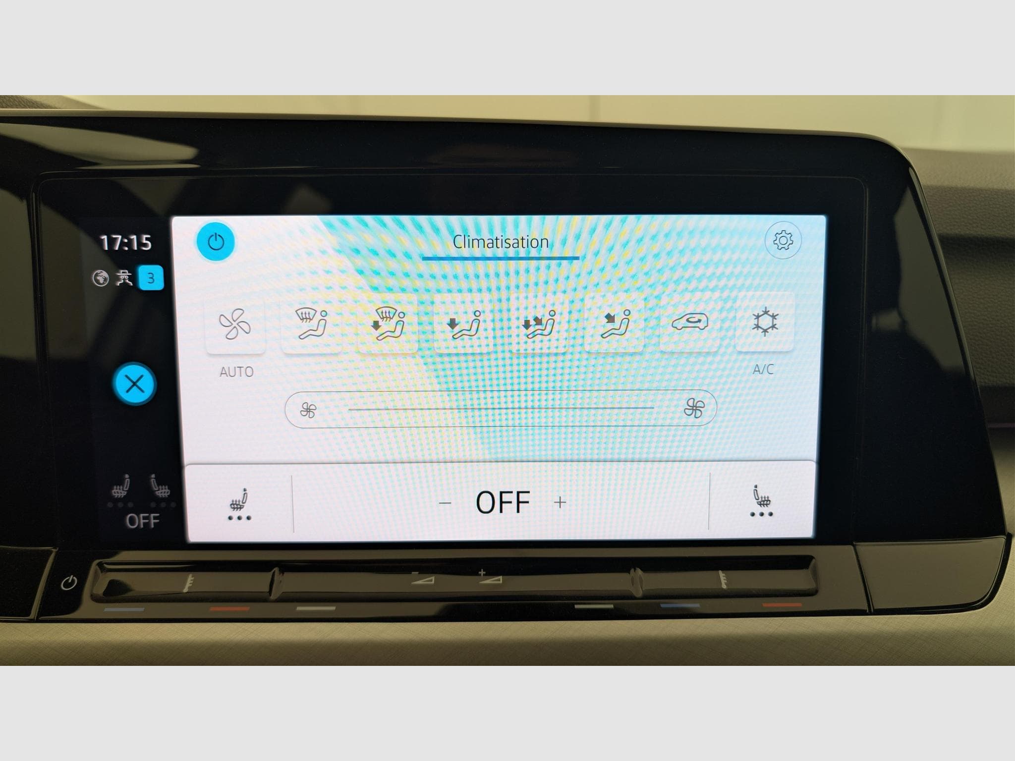 VW GOLF 8 1.0 TSI OPF 110 BVM6 LIFE (2021) - Photo 19