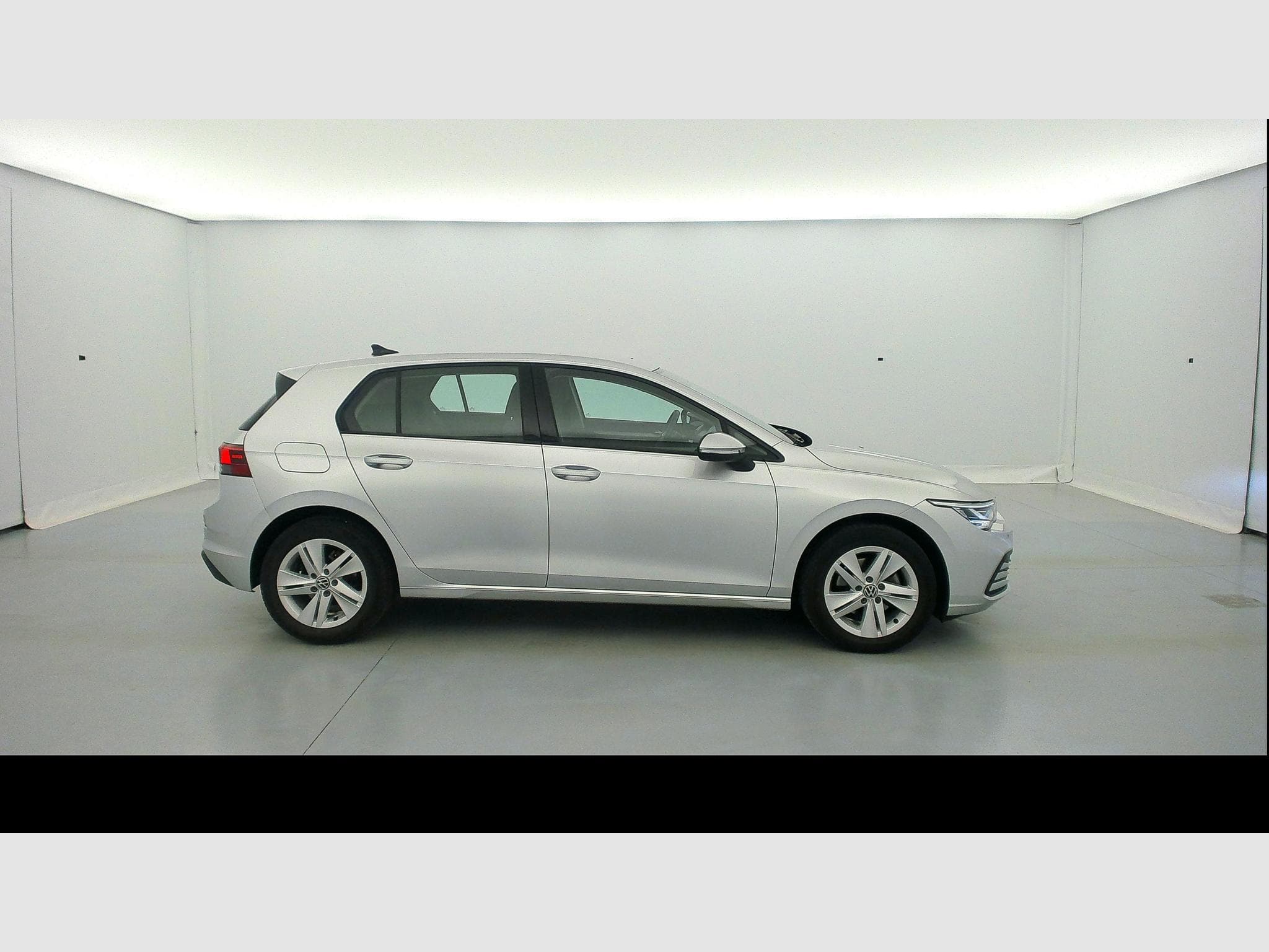 VW GOLF 8 1.0 TSI OPF 110 BVM6 LIFE (2021) - Photo 8