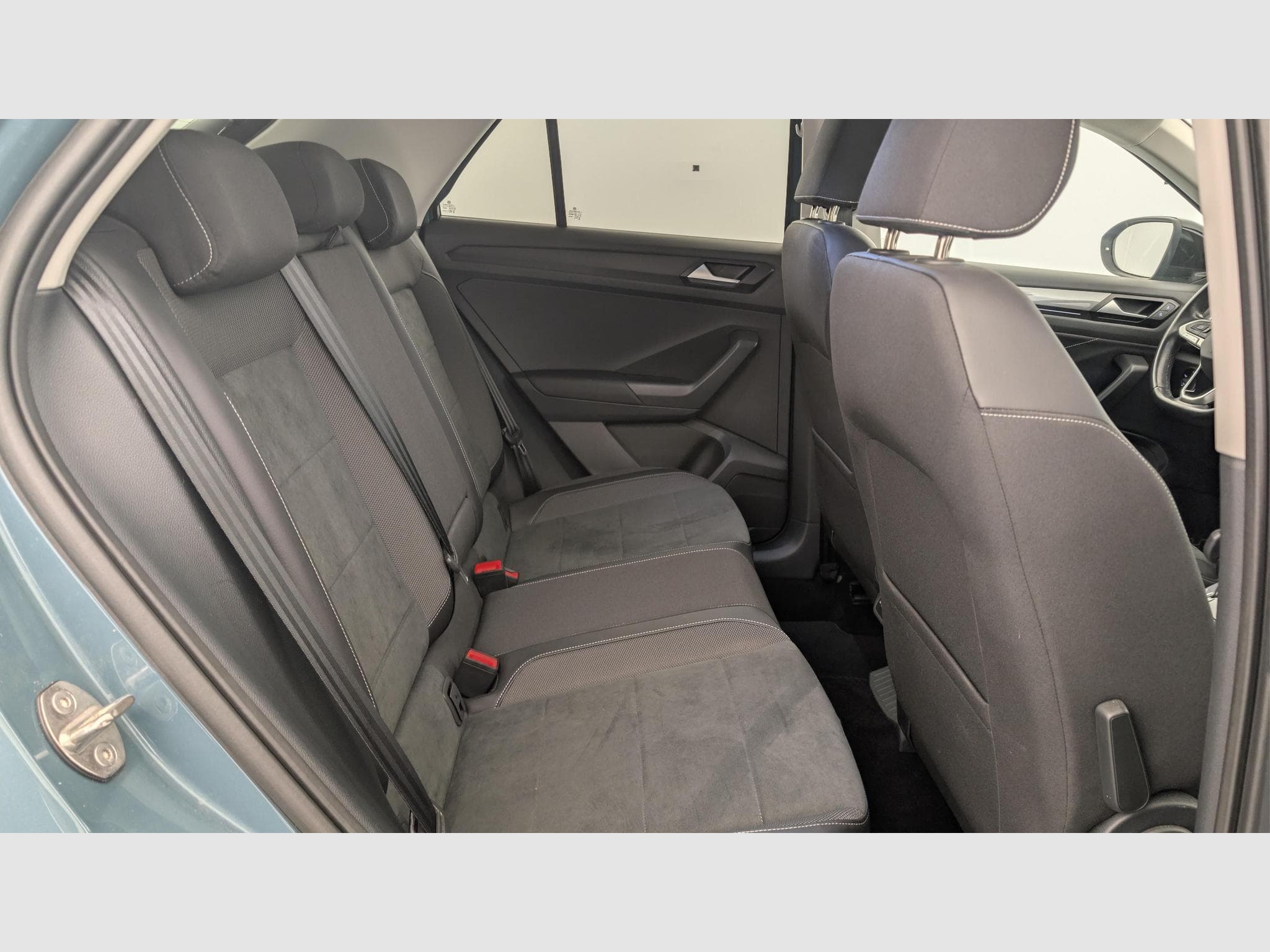 VW T-Roc 1.0 TSI 110 START/STOP BVM6 STYLE (2023) - Photo 10