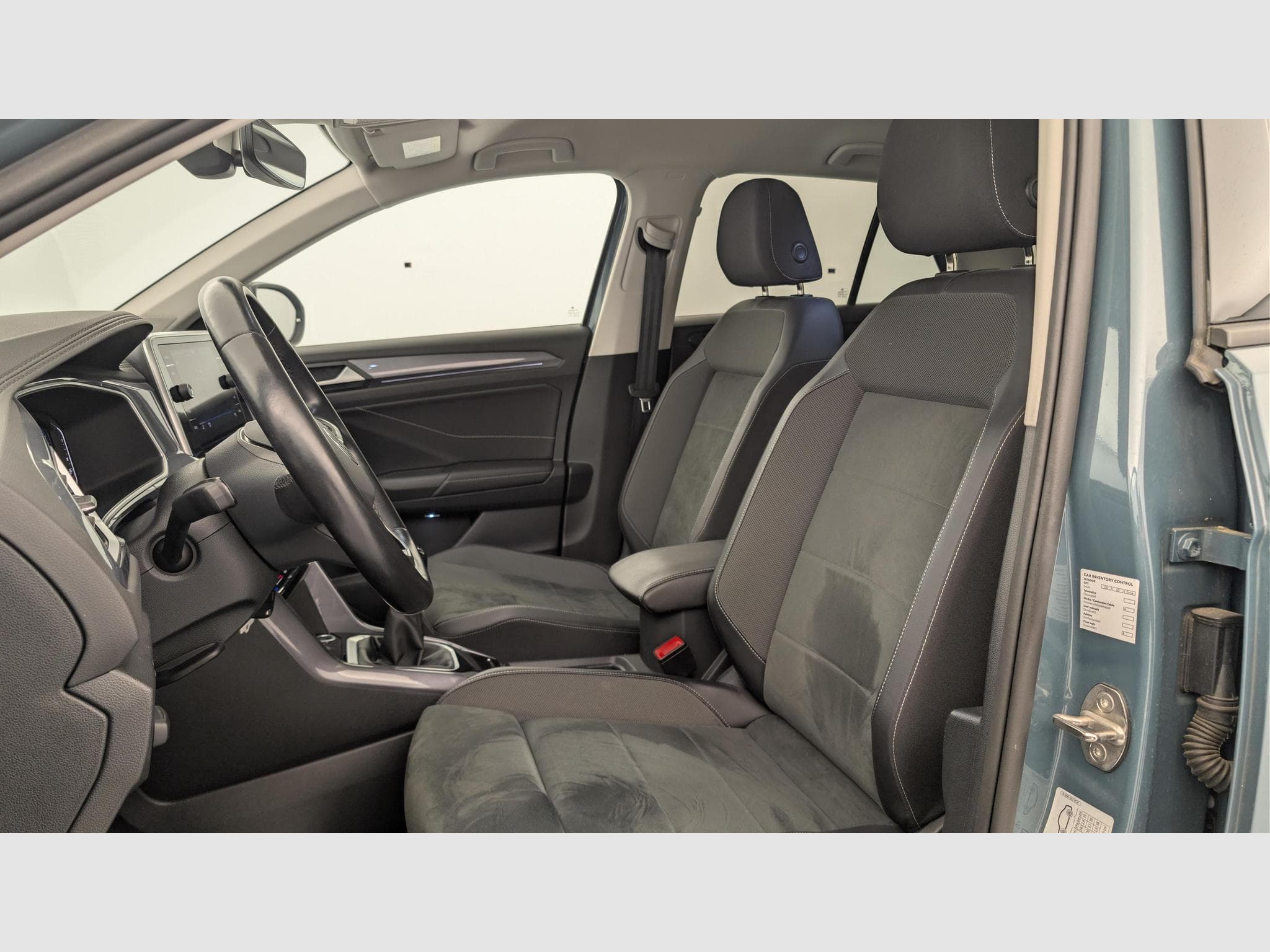 VW T-Roc 1.0 TSI 110 START/STOP BVM6 STYLE (2023) - Photo 16