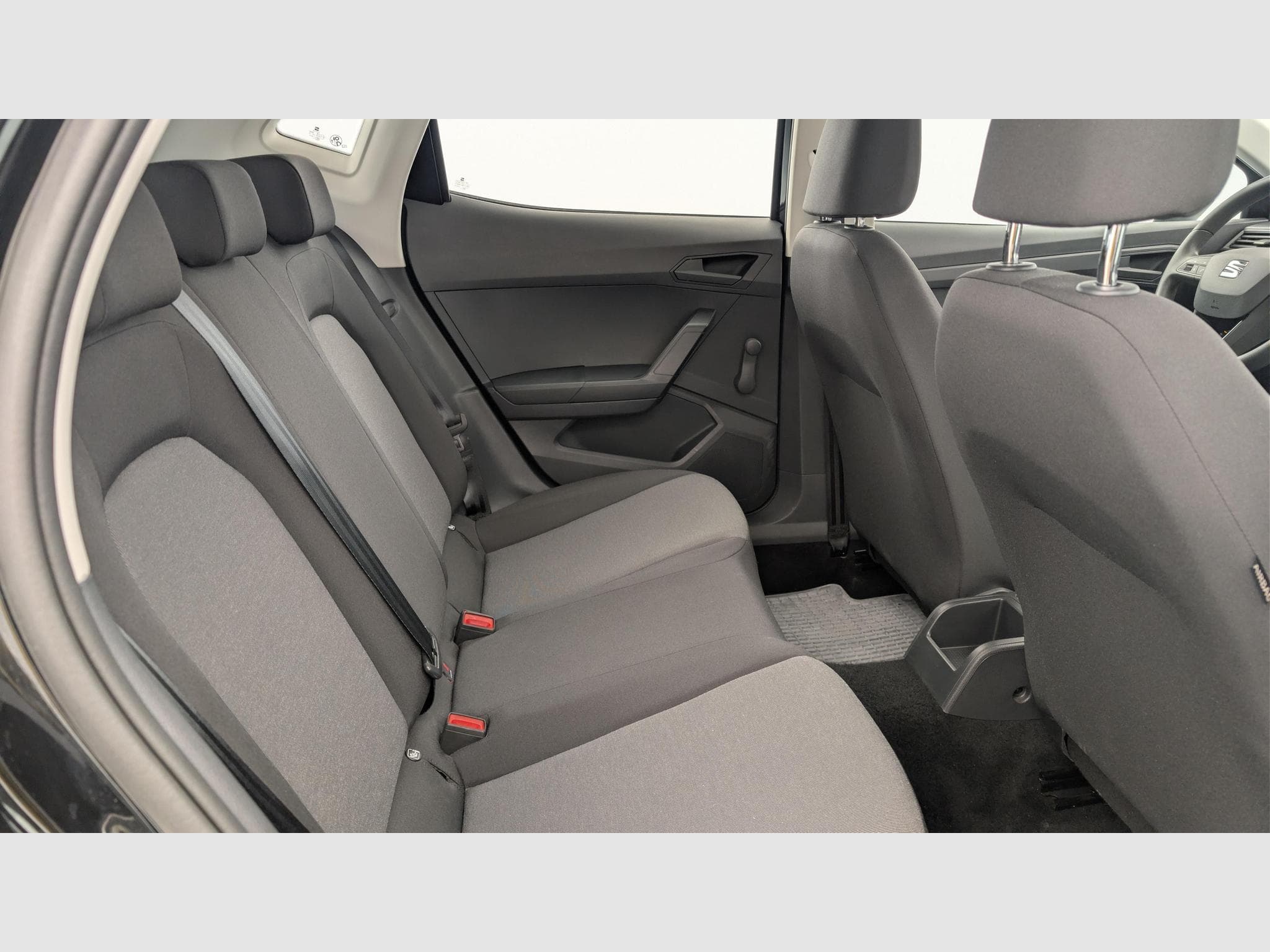 Seat IBIZA 1.0 MPI 80 ch S/S BVM5 Reference (2021) - Photo 10