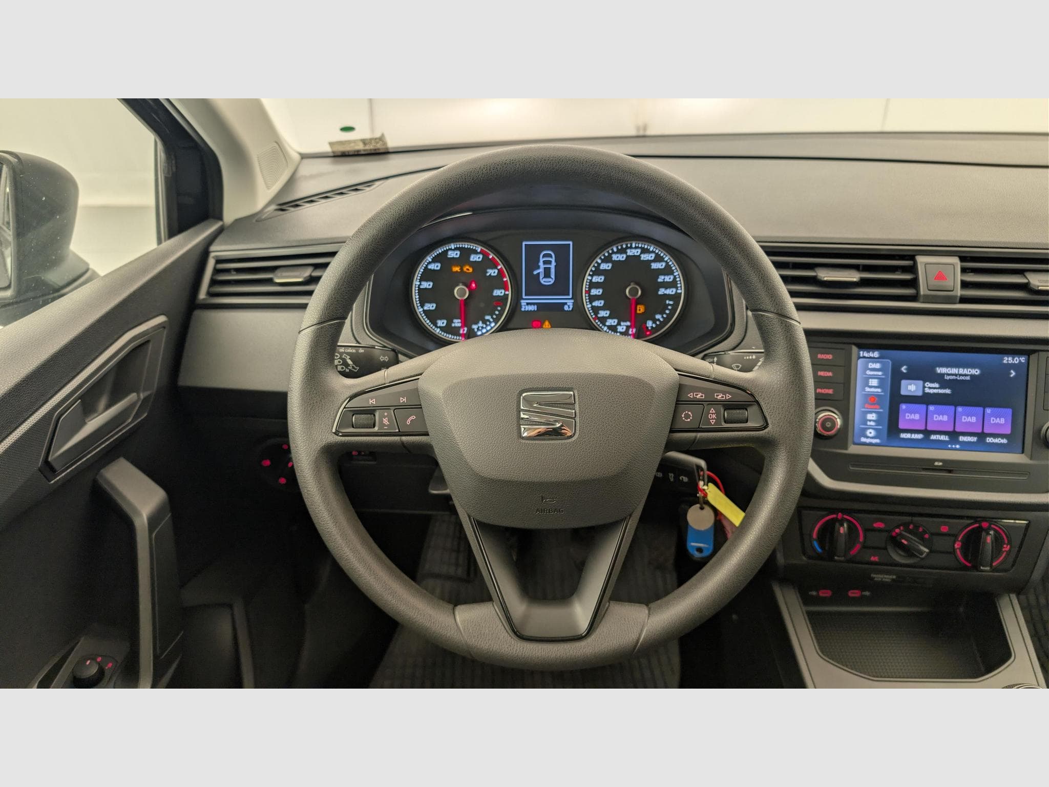 Seat IBIZA 1.0 MPI 80 ch S/S BVM5 Reference (2021) - Photo 14