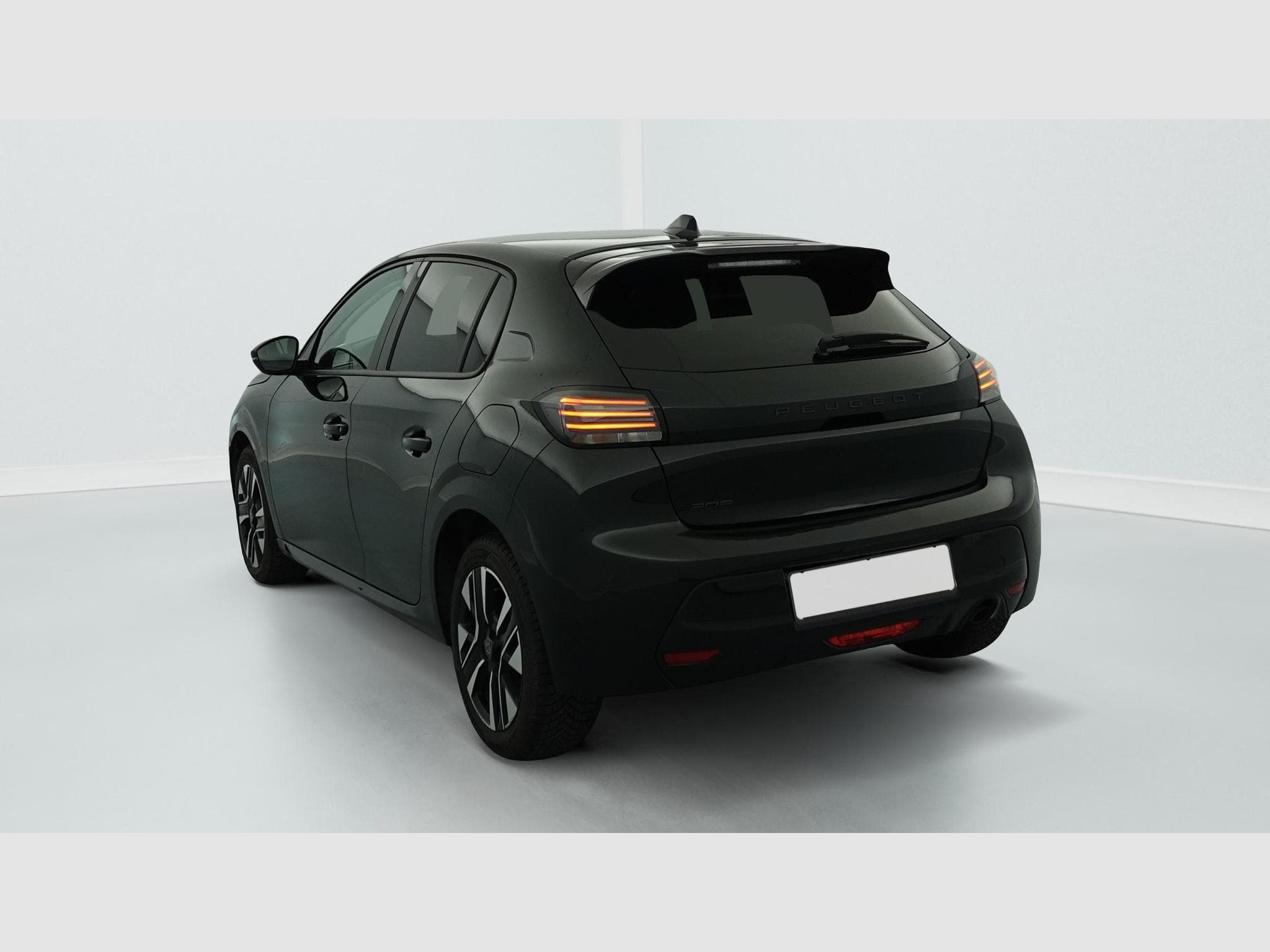 Peugeot 208 PureTech 100 S&S EAT8 Allure (2024) - Photo 5