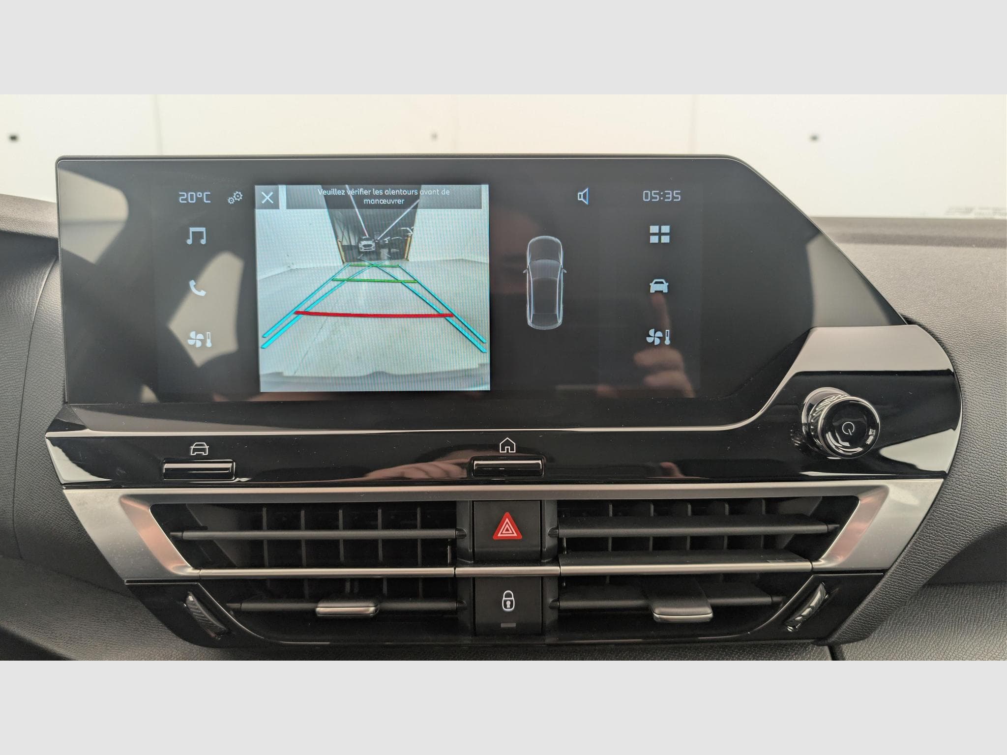 CitroëN C4 X PureTech 130 S&S EAT8 Feel Pack (2023) - Photo 19