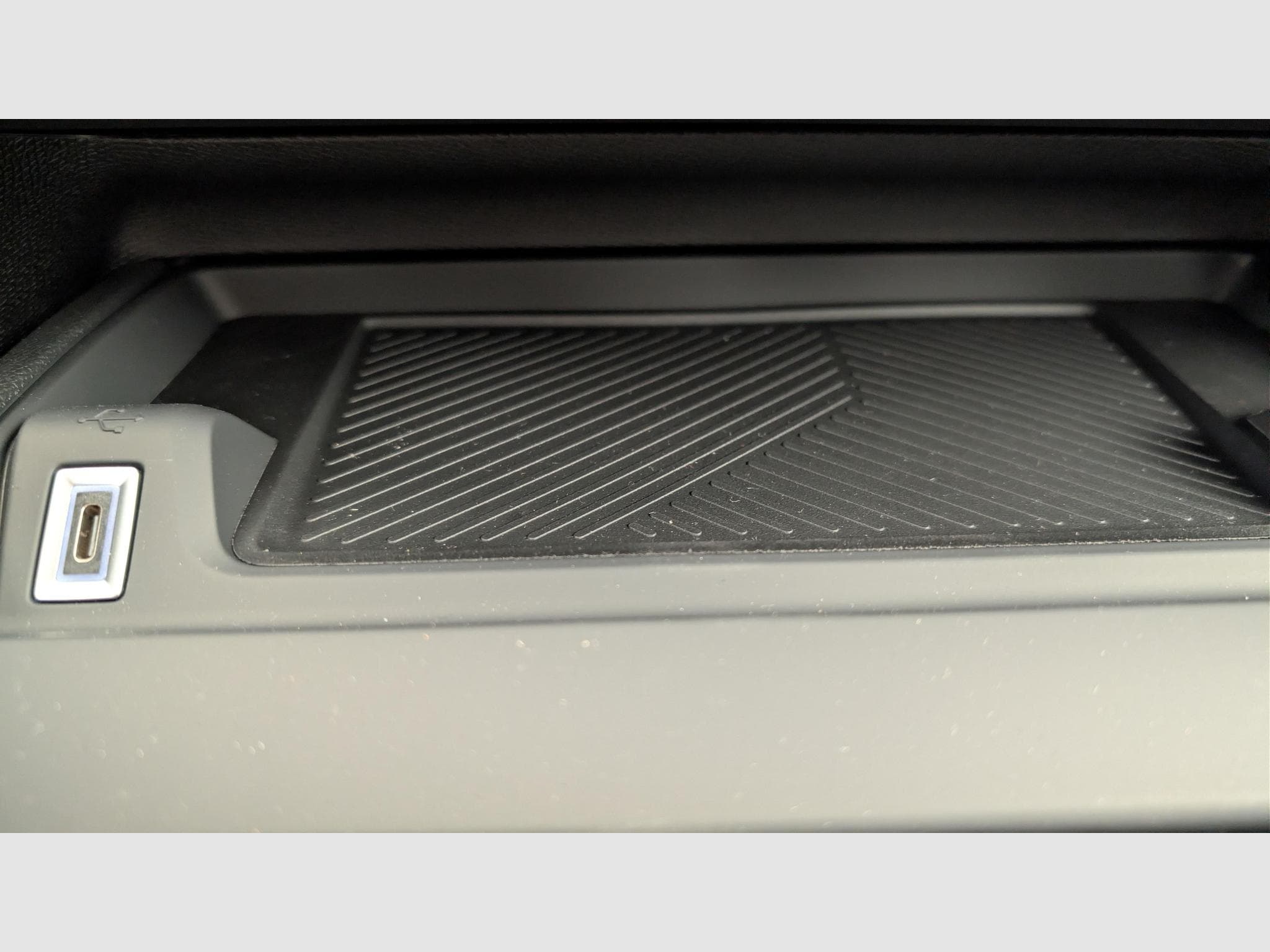 CitroëN C4 X PureTech 130 S&S EAT8 Feel Pack (2023) - Photo 20