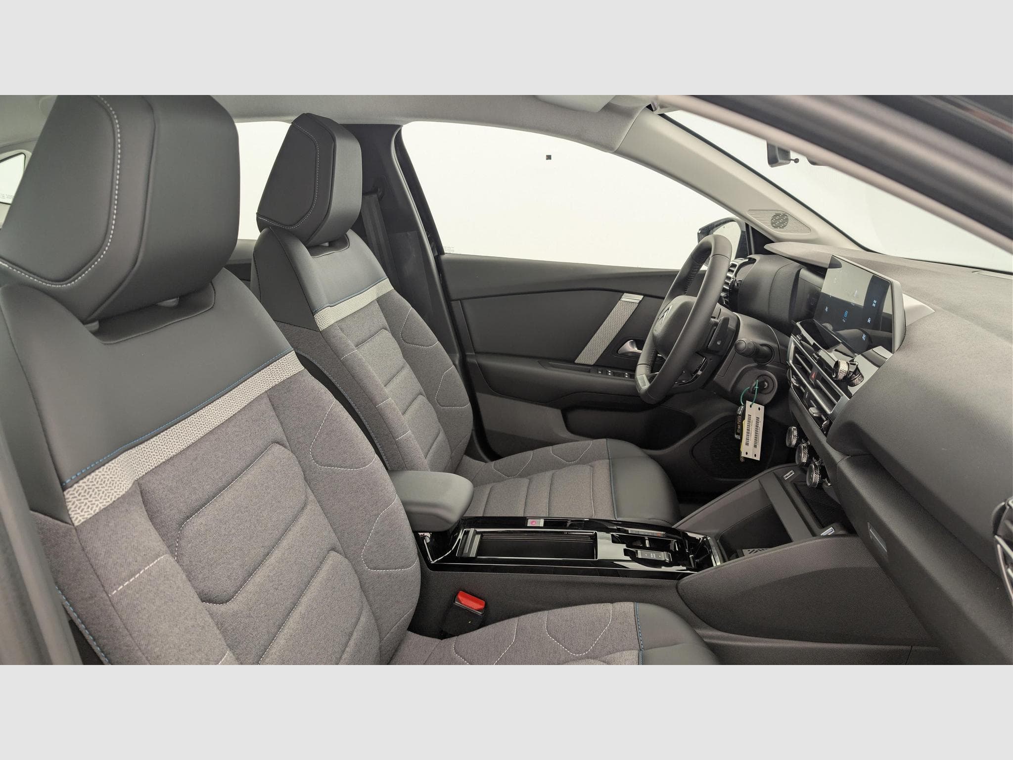 CitroëN C4 X PureTech 130 S&S EAT8 Feel Pack (2023) - Photo 9