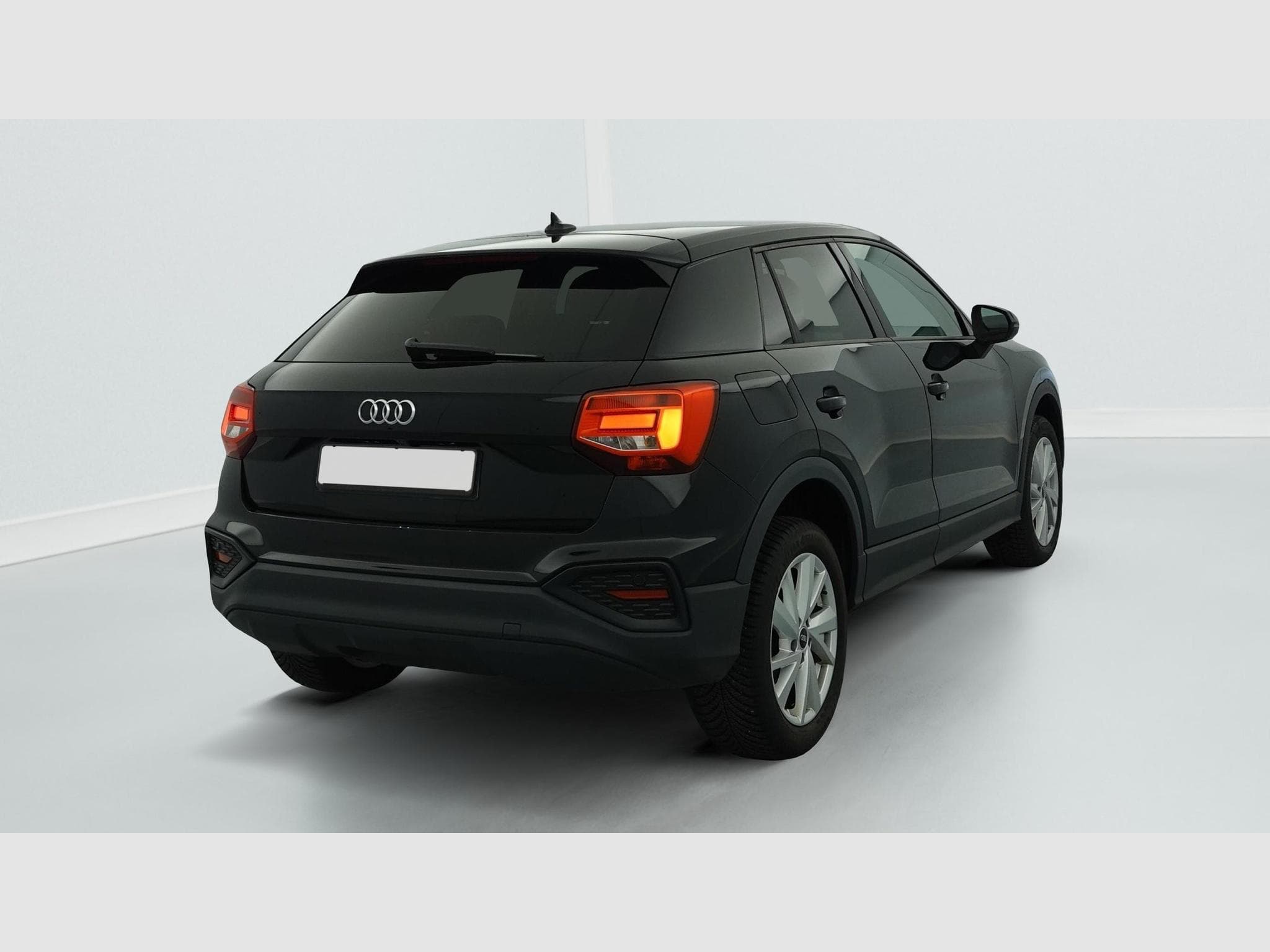 Audi Q2 35 TFSI 150 S tronic 7 Design (2022) - Photo 7