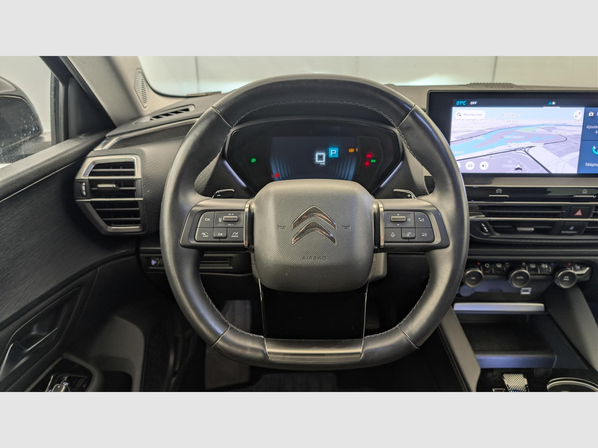 CitroëN C5 X PureTech 130 S&S EAT8 Shine (2023) - Photo 14