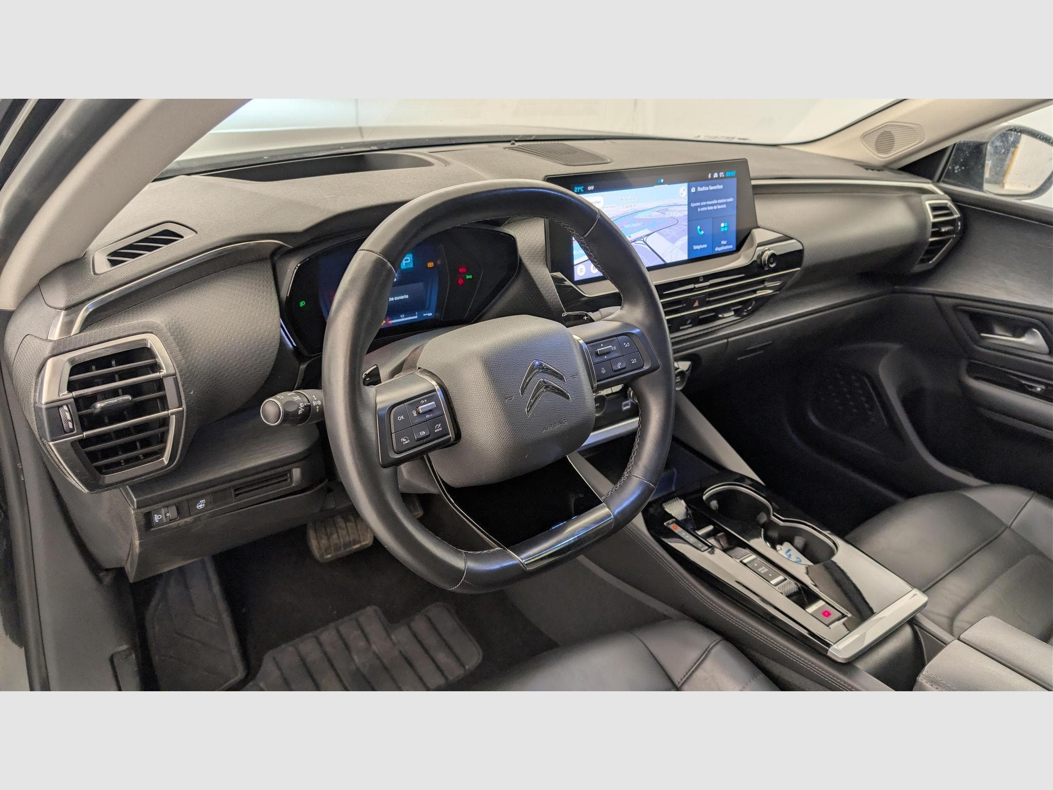 CitroëN C5 X PureTech 130 S&S EAT8 Shine (2023) - Photo 15