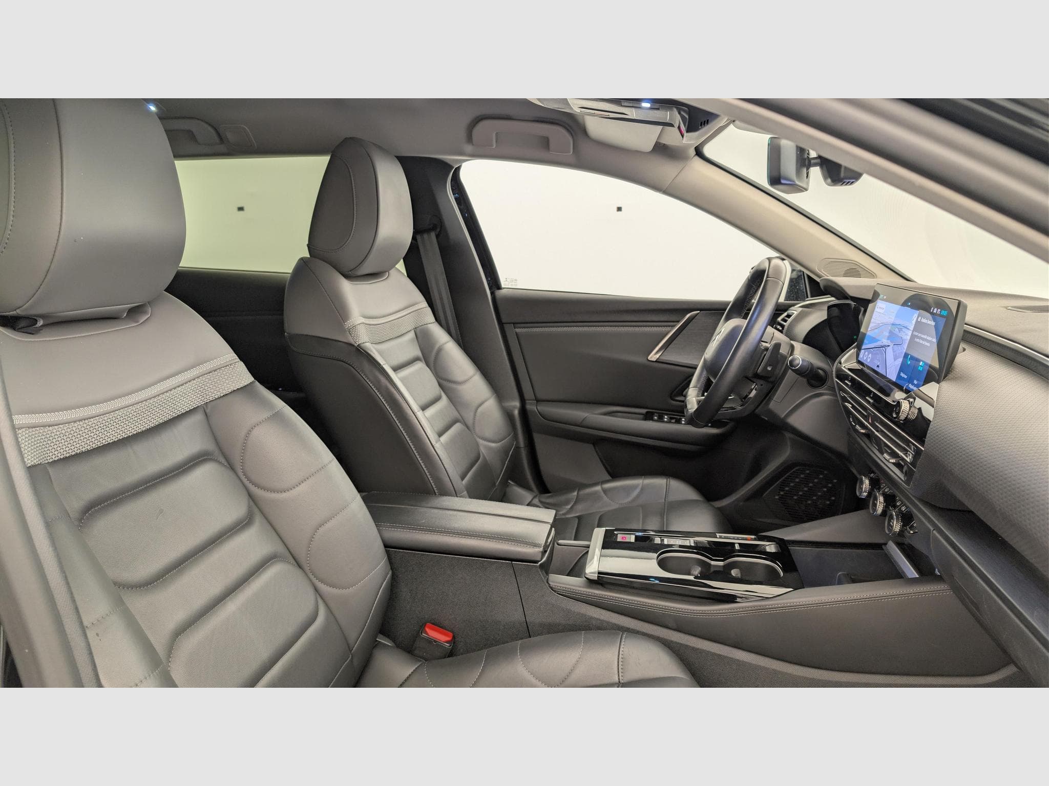 CitroëN C5 X PureTech 130 S&S EAT8 Shine (2023) - Photo 9