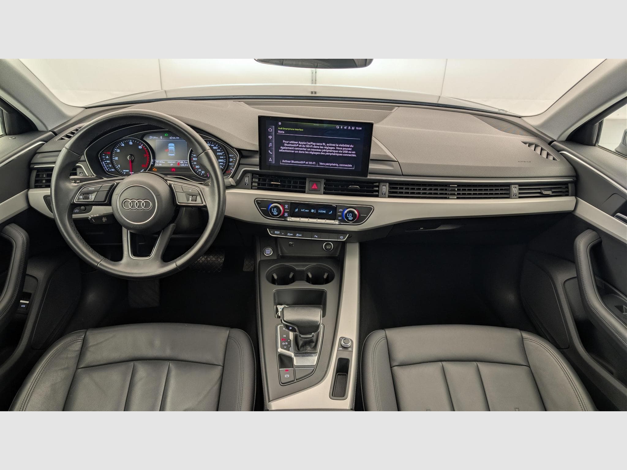 Audi A4 35 TFSI 150 S tronic 7 Design (2021) - Photo 13
