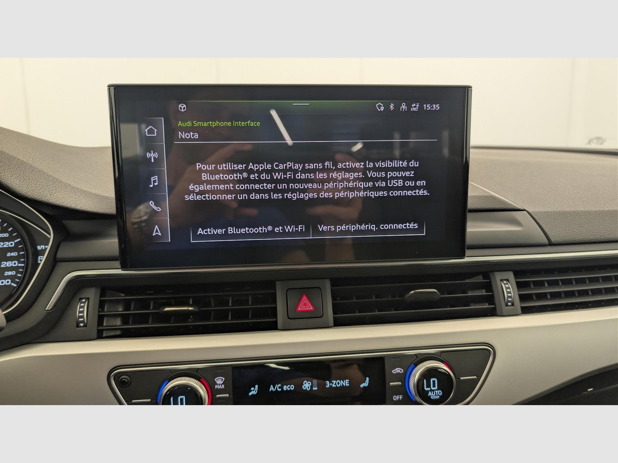 Audi A4 35 TFSI 150 S tronic 7 Design (2021) - Photo 17