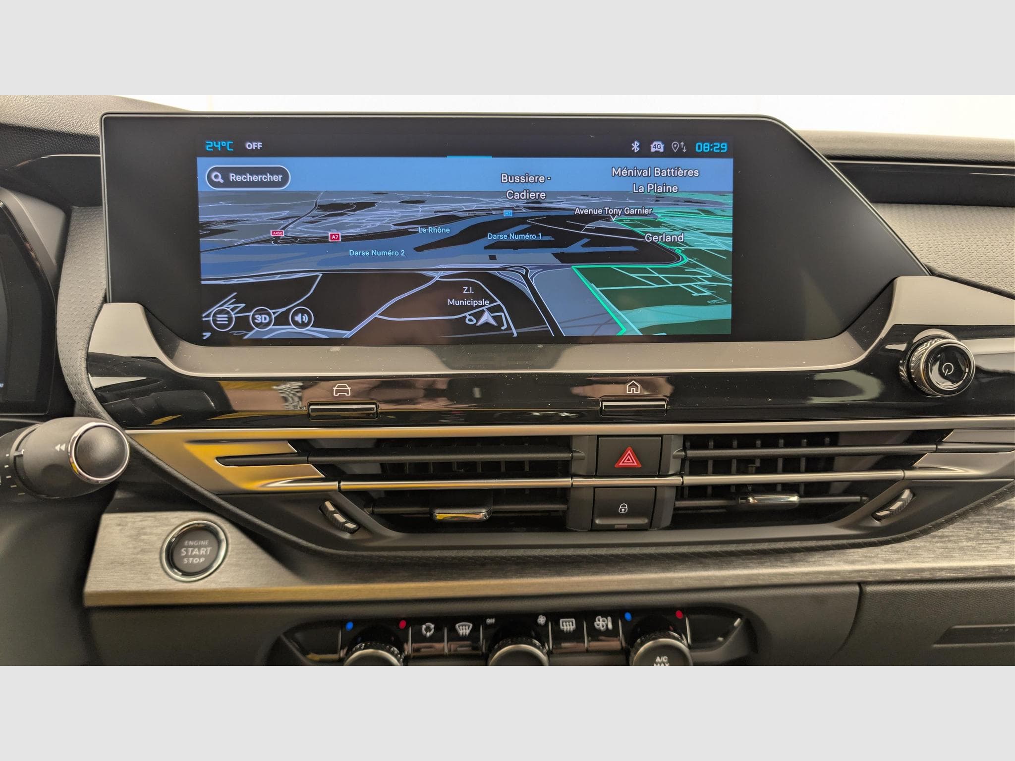 CitroëN C5 X PureTech 130 EAT8 You (2025) - Photo 17