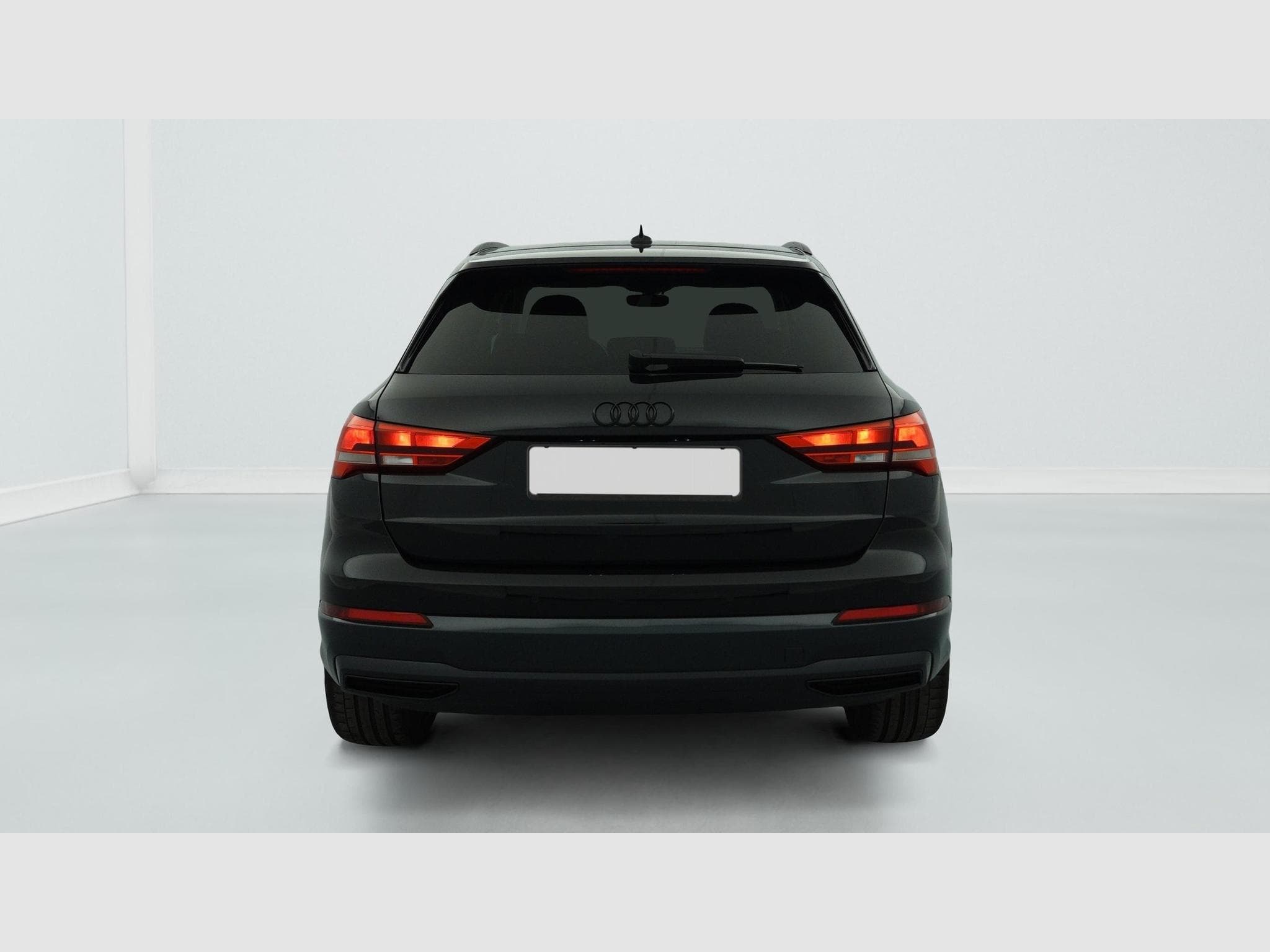 Audi Q3 35 TDI 150 ch S tronic 7 Design (2023) - Photo 6