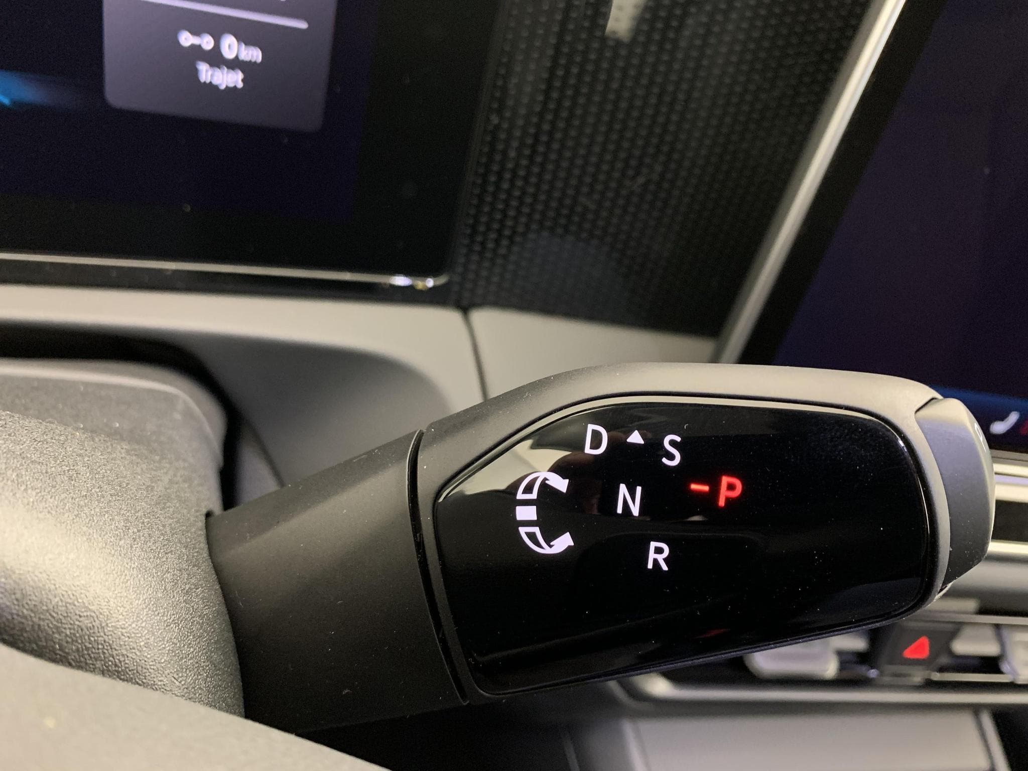 VW Tiguan 1.5 eTSI 131ch DSG7 Life (2026) - Photo 16
