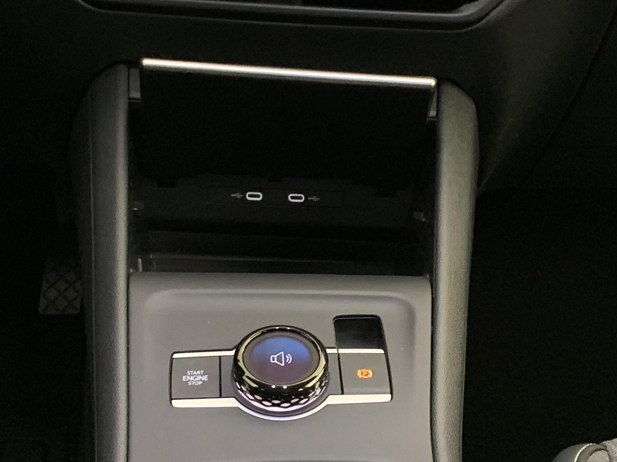 VW Tiguan 1.5 eTSI 131ch DSG7 Life (2026) - Photo 17