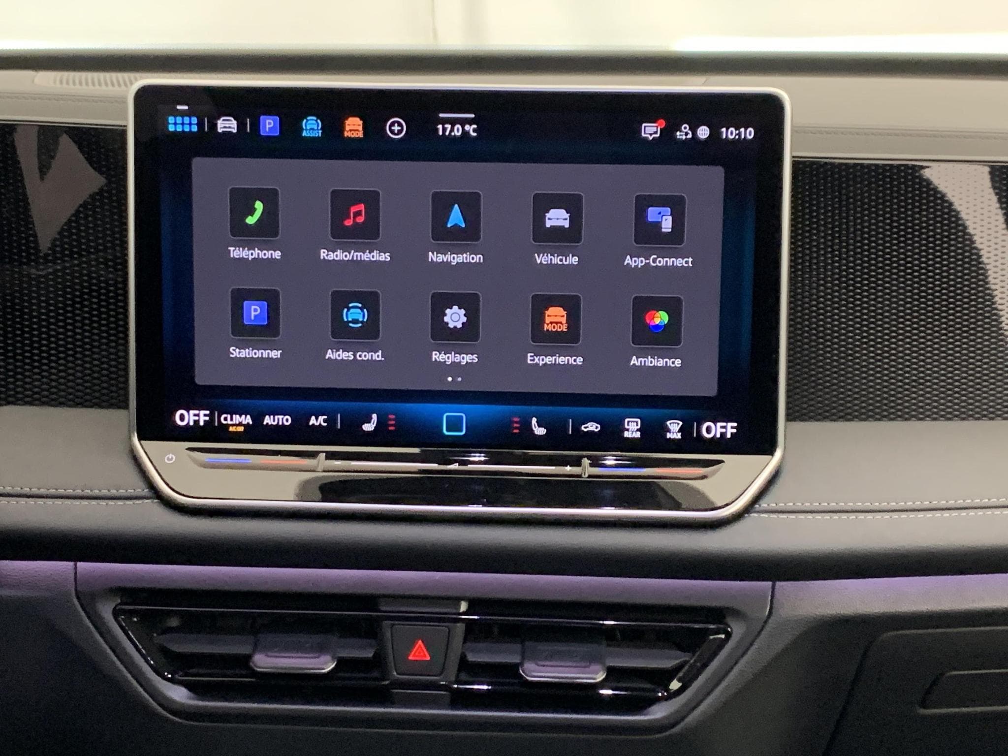 VW Tiguan 1.5 eTSI 131ch DSG7 Life (2026) - Photo 18