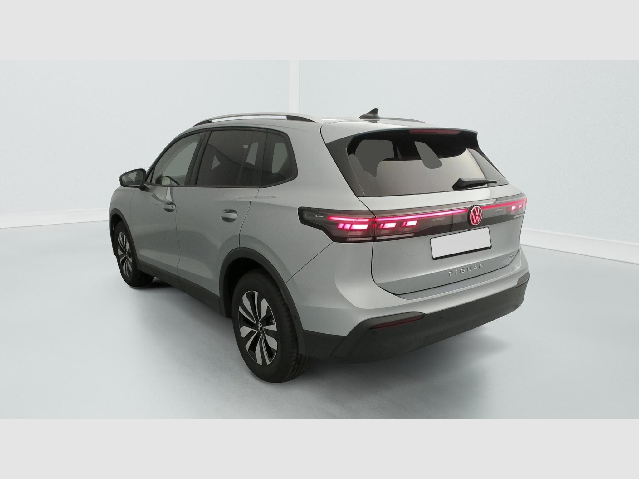 VW Tiguan 1.5 eTSI 131ch DSG7 Life (2026) - Photo 5