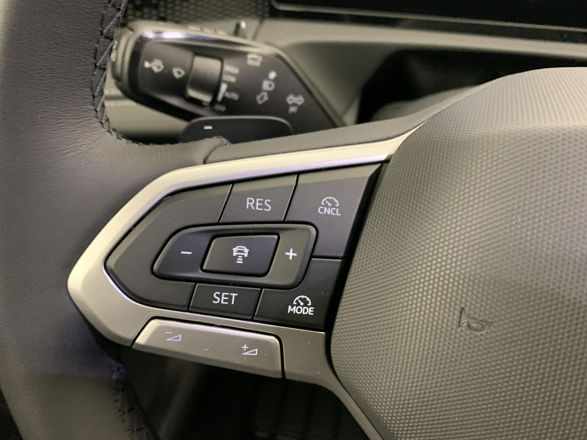 VW Tiguan 1.5 eTSI 131ch DSG7 Life (2026) - Photo 15