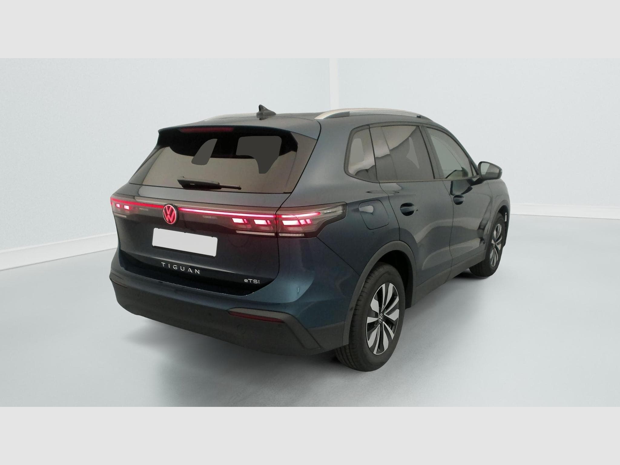VW Tiguan 1.5 eTSI 131ch DSG7 Life (2026) - Photo 7