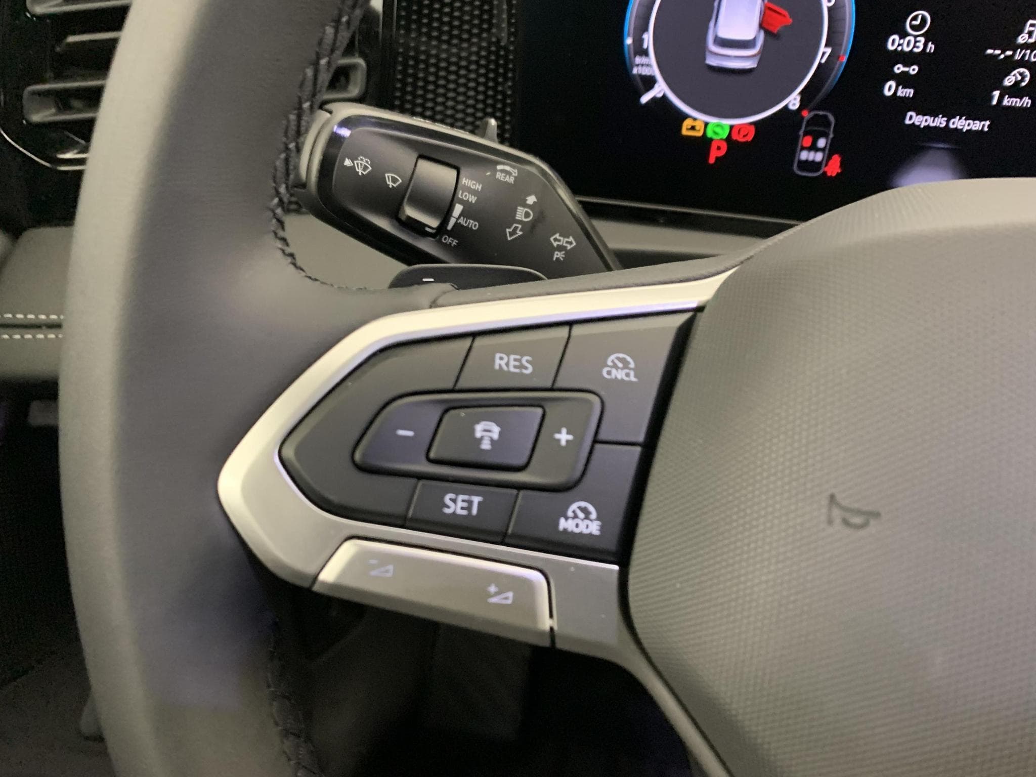 VW Tiguan 1.5 eTSI 131ch DSG7 Life (2026) - Photo 11