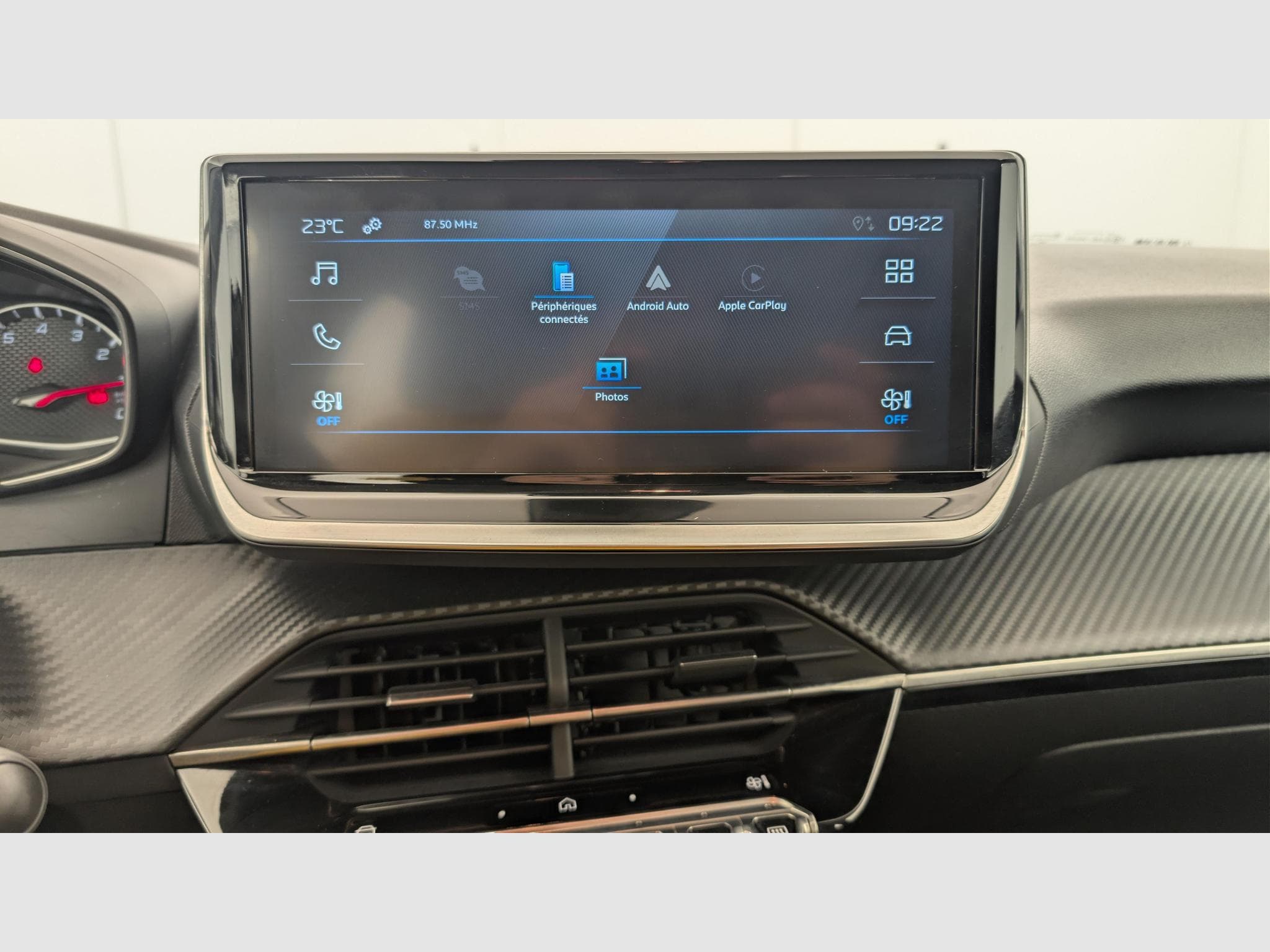 Peugeot 208 100 S&S BVM6 Style (2025) - Photo 15