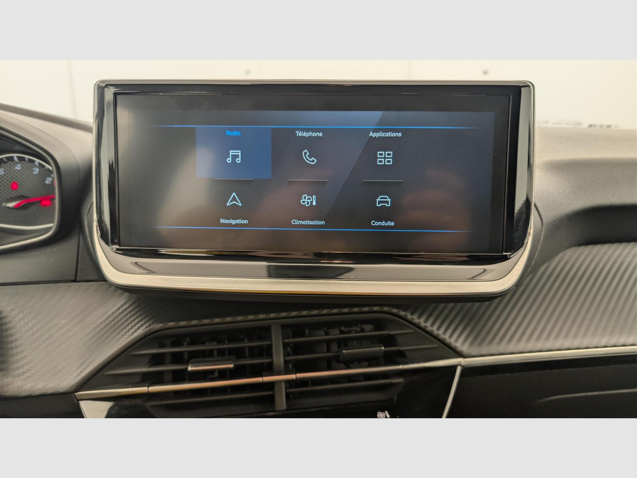 Peugeot 208 100 S&S BVM6 Style (2025) - Photo 16