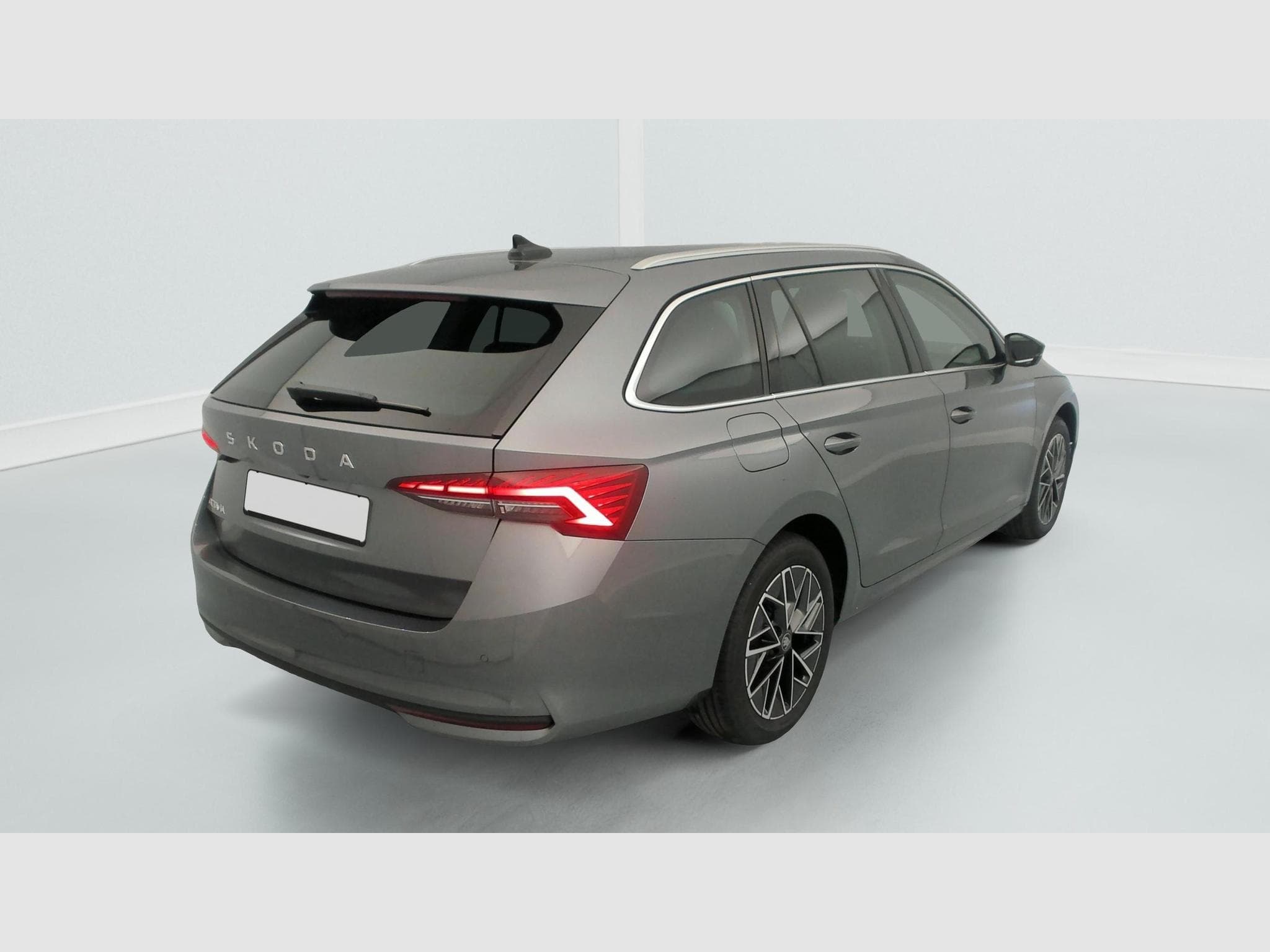 Skoda Octavia 2.0 TDI 150 ch SCR DSG7 Selection (2026) - Photo 7