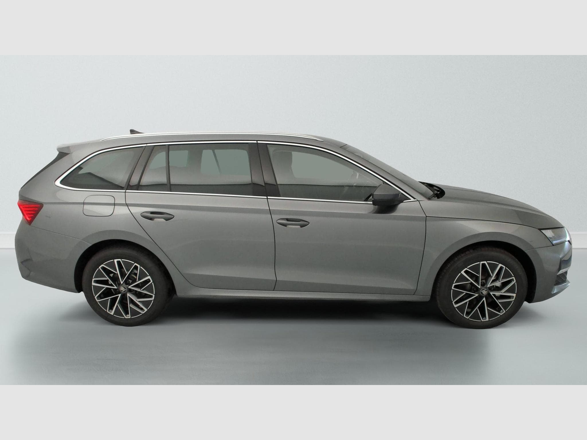 Skoda Octavia 2.0 TDI 150 ch SCR DSG7 Selection (2026) - Photo 8