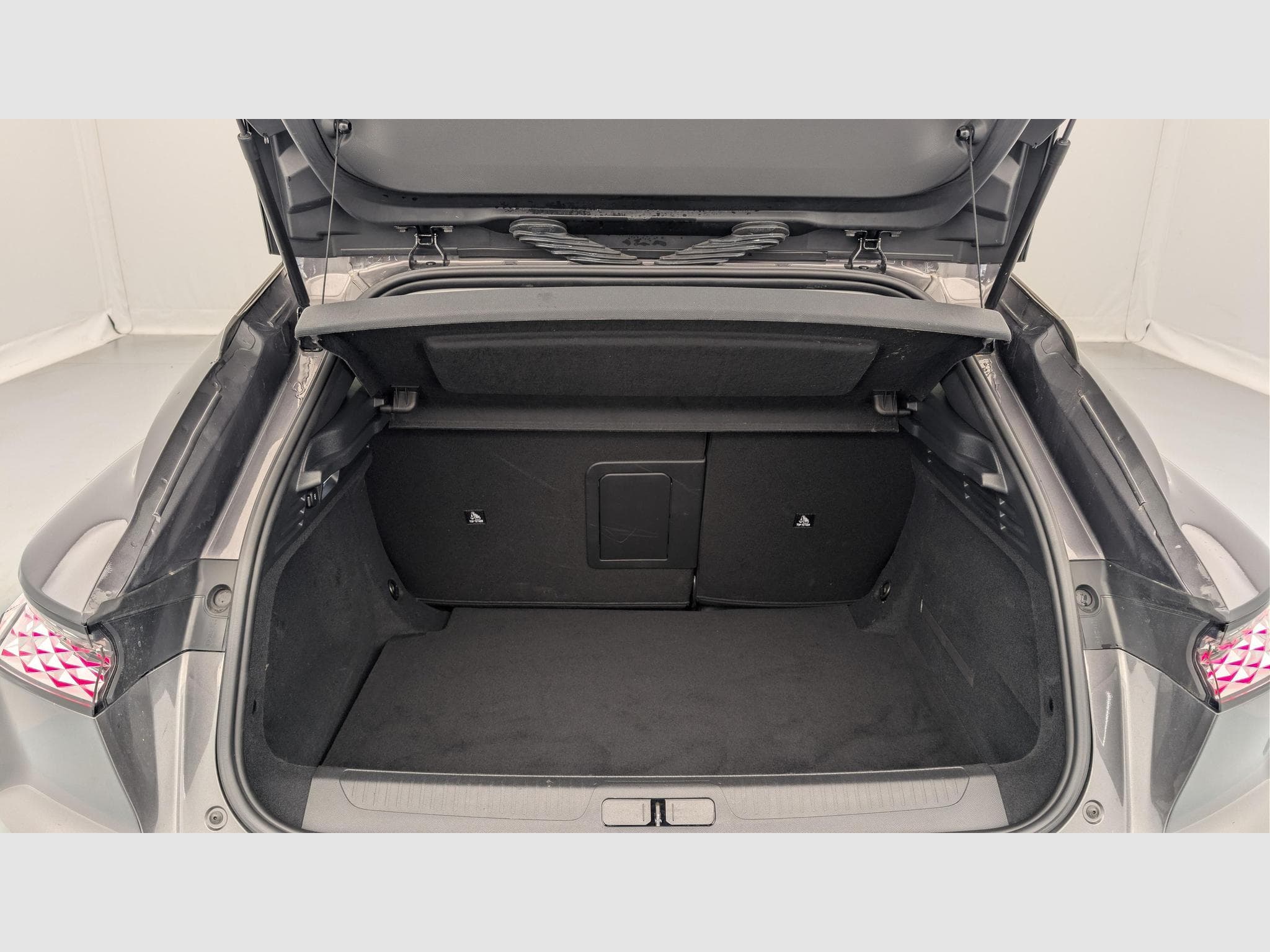 DS Automobiles DS4 PureTech 130 EAT8 Etoile - Alcantara (2024) - Foto 11