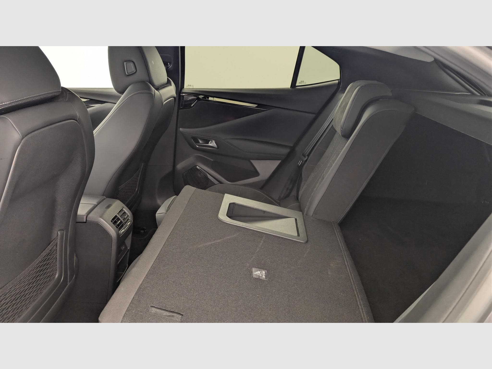 DS Automobiles DS4 PureTech 130 EAT8 Etoile - Alcantara (2024) - Foto 12