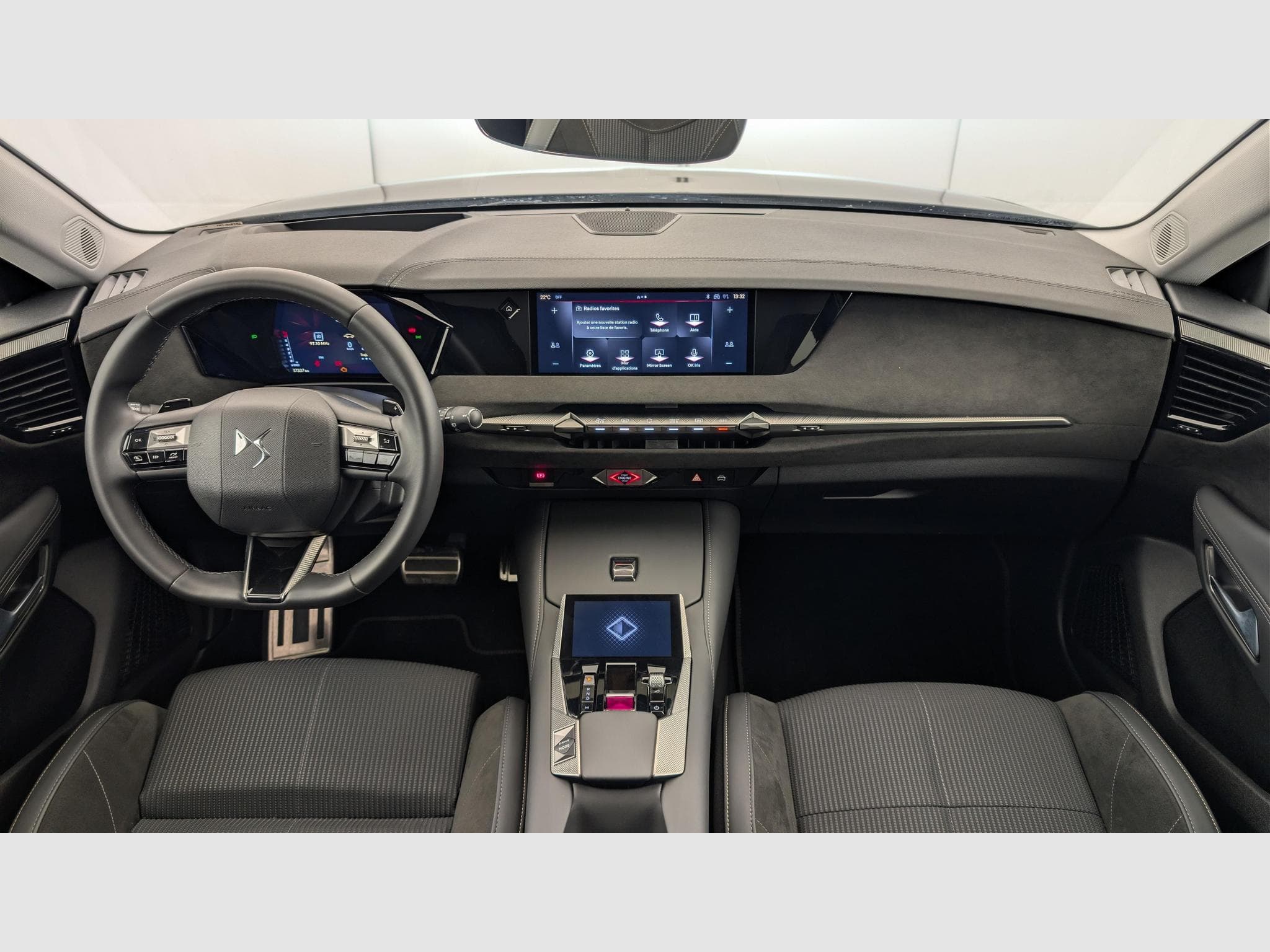 DS Automobiles DS4 PureTech 130 EAT8 Etoile - Alcantara (2024) - Foto 13
