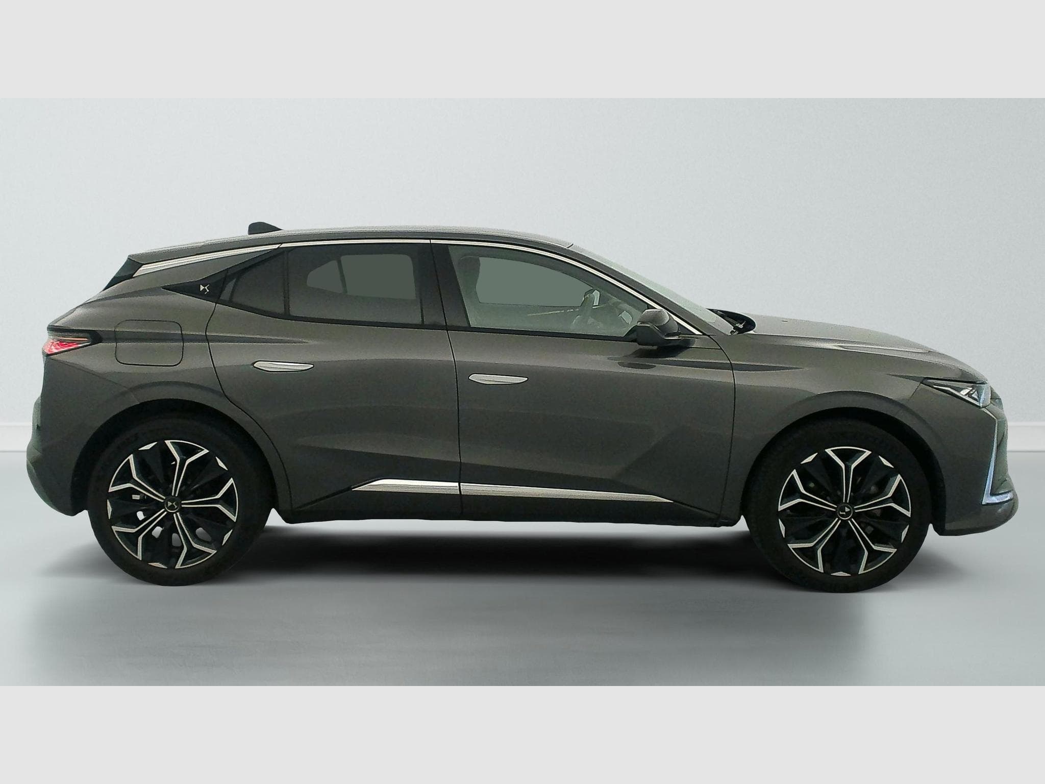 DS Automobiles DS4 PureTech 130 EAT8 Etoile - Alcantara (2024) - Foto 8