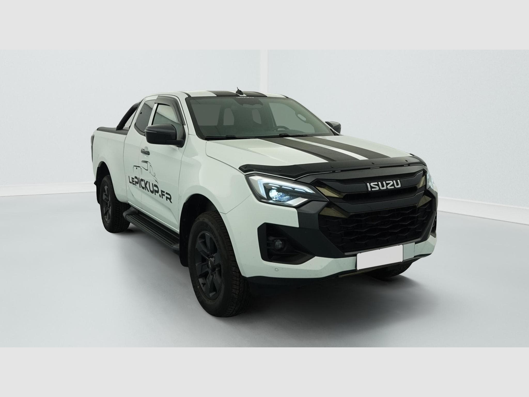 Isuzu D-MAX 1.9 4X4 SPACE CAB N60 NSPORT  MT VENTI- EDITION (2024) - Foto 1